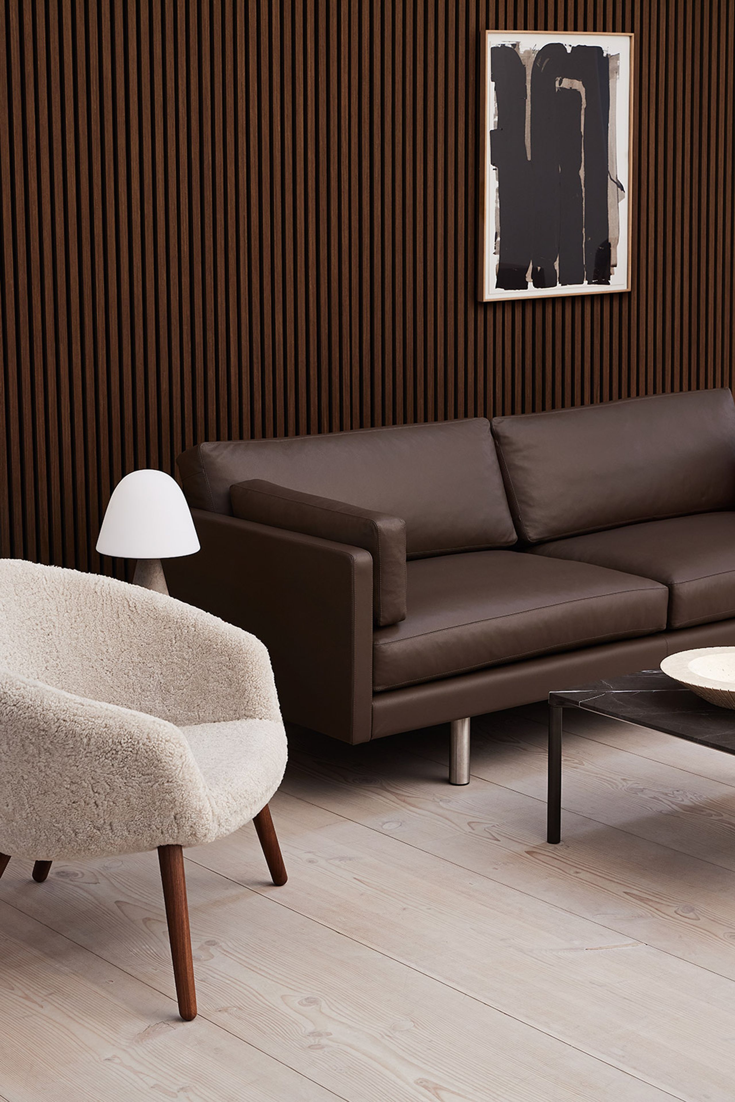 Fredericia Furniture - Sofa - EJ220 2-seater Sofa 2062 by Erik Jørgensen - Ruskin 10 / Soaped Oak