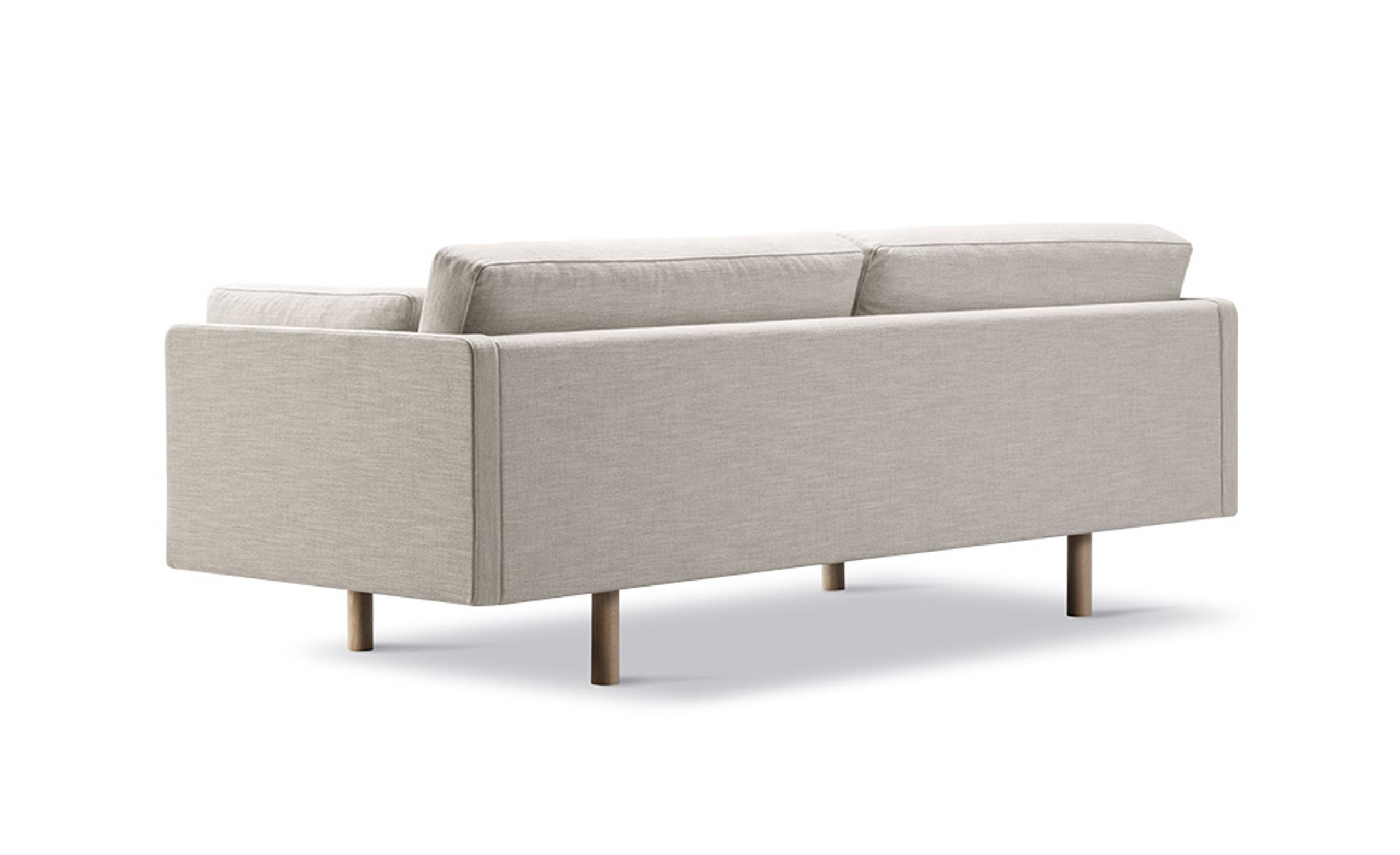 Fredericia Furniture - Sofa - EJ220 2-seater Sofa 2062 by Erik Jørgensen - Ruskin 10 / Soaped Oak