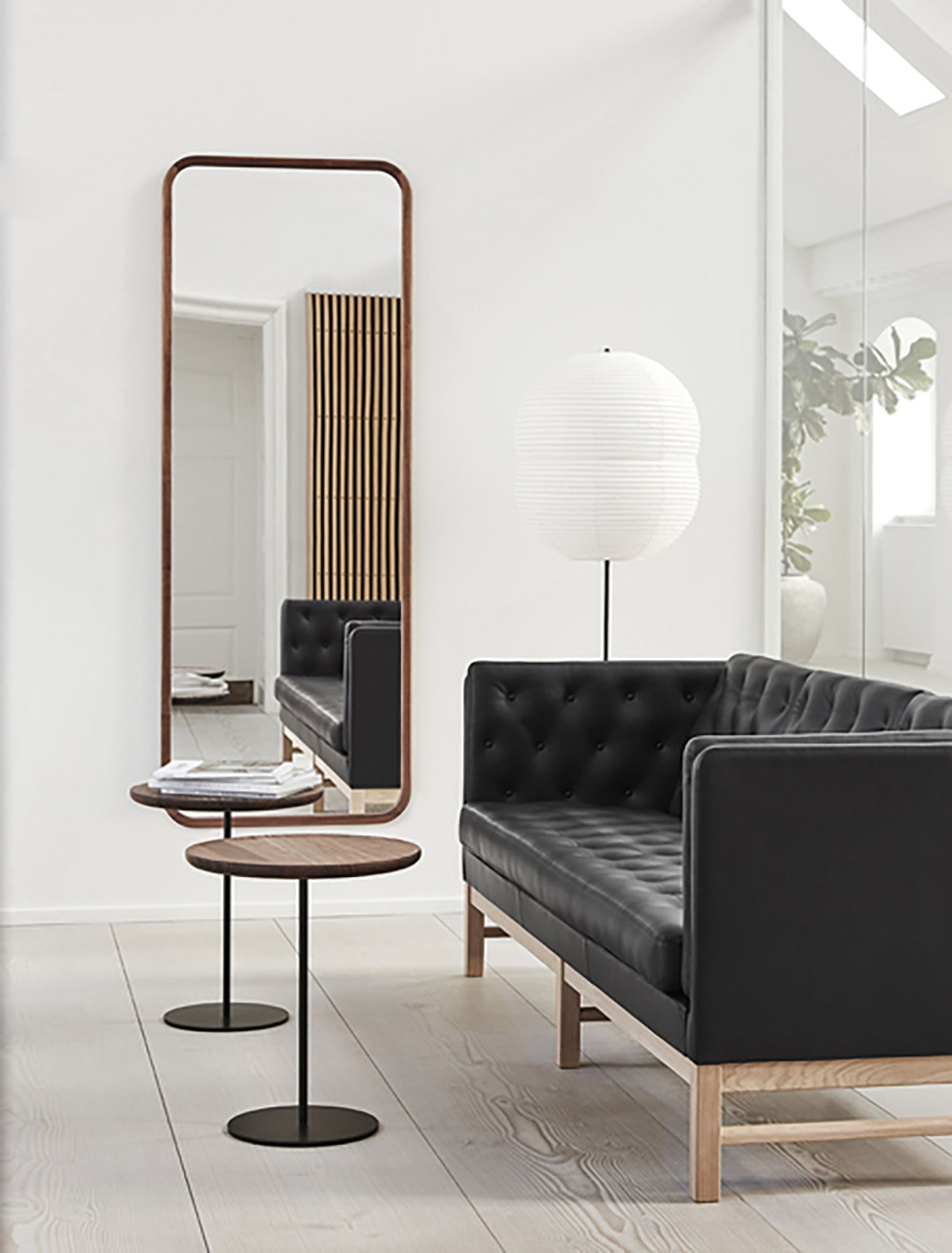 Fredericia Furniture - Canapé - EJ315 Sofa 1523 by Erik Ole Jørgensen - Luce 022 / Soaped Oak