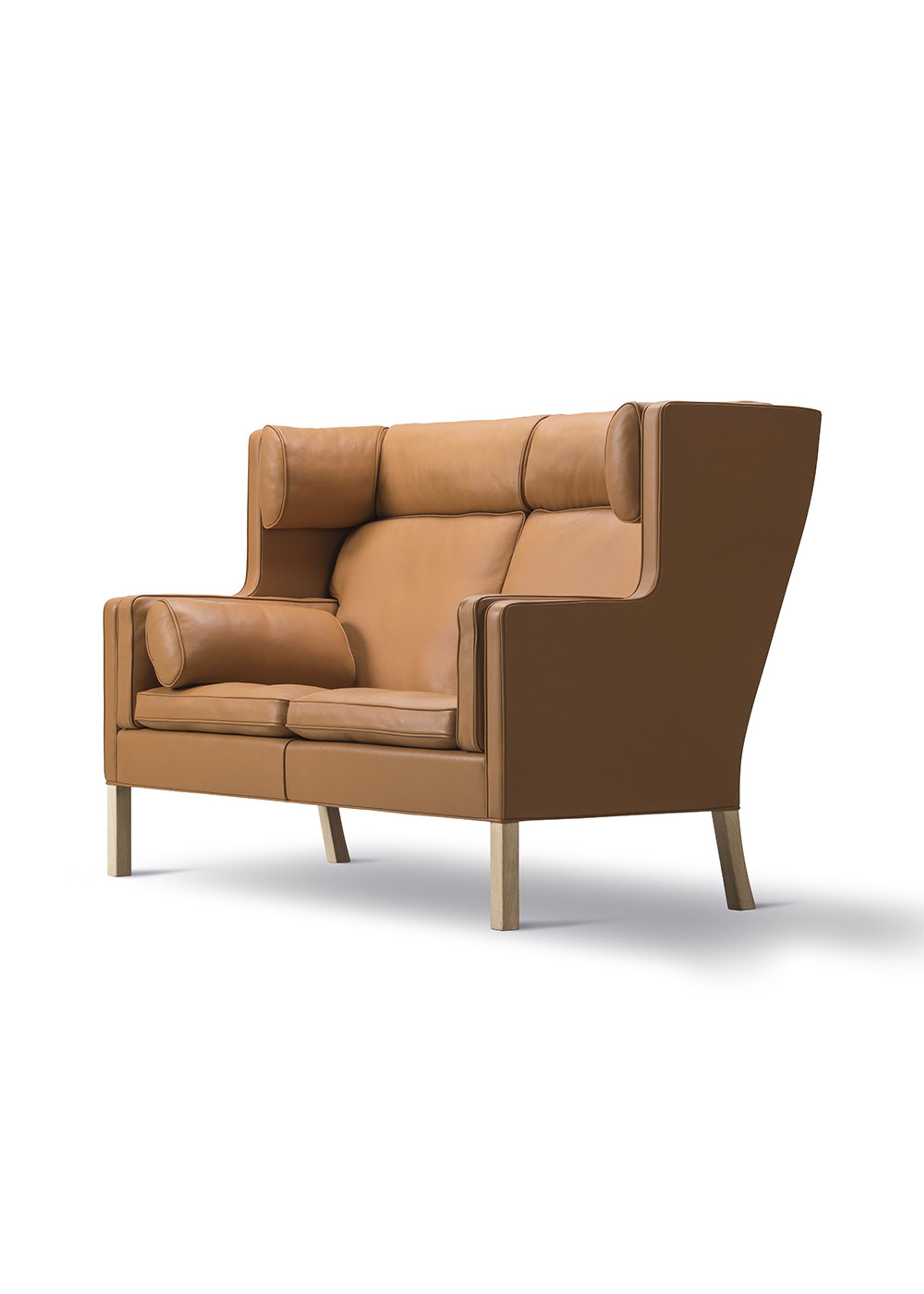 Fredericia Furniture - Couch - Mogensen 2-Seater Coupé Sofa 2292 by Børge Mogensen - Primo 75 Cognac / Clear Lacquered Oak