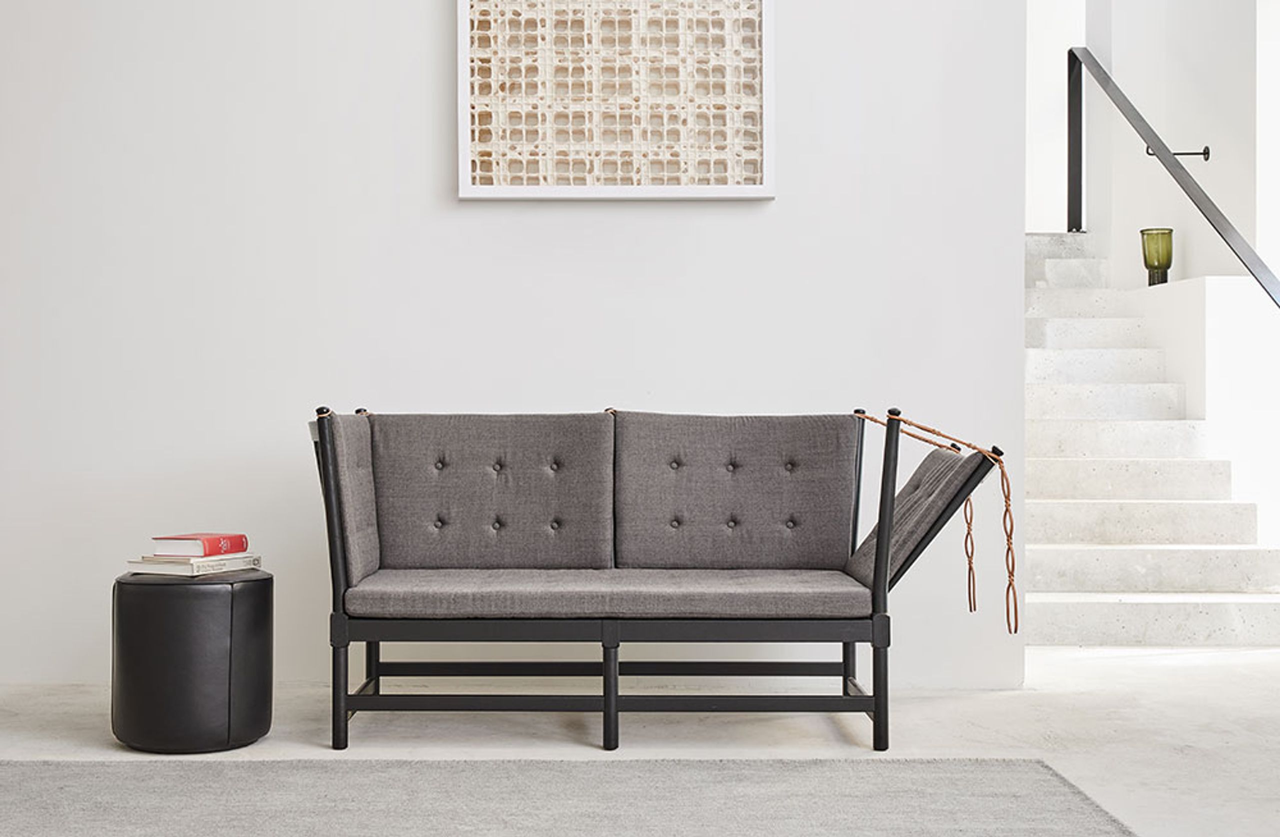 Fredericia Furniture - Pohovka pro 2 osoby - The Spoke-Back Sofa 1789 by Børge Mogensen - Capture 4101
