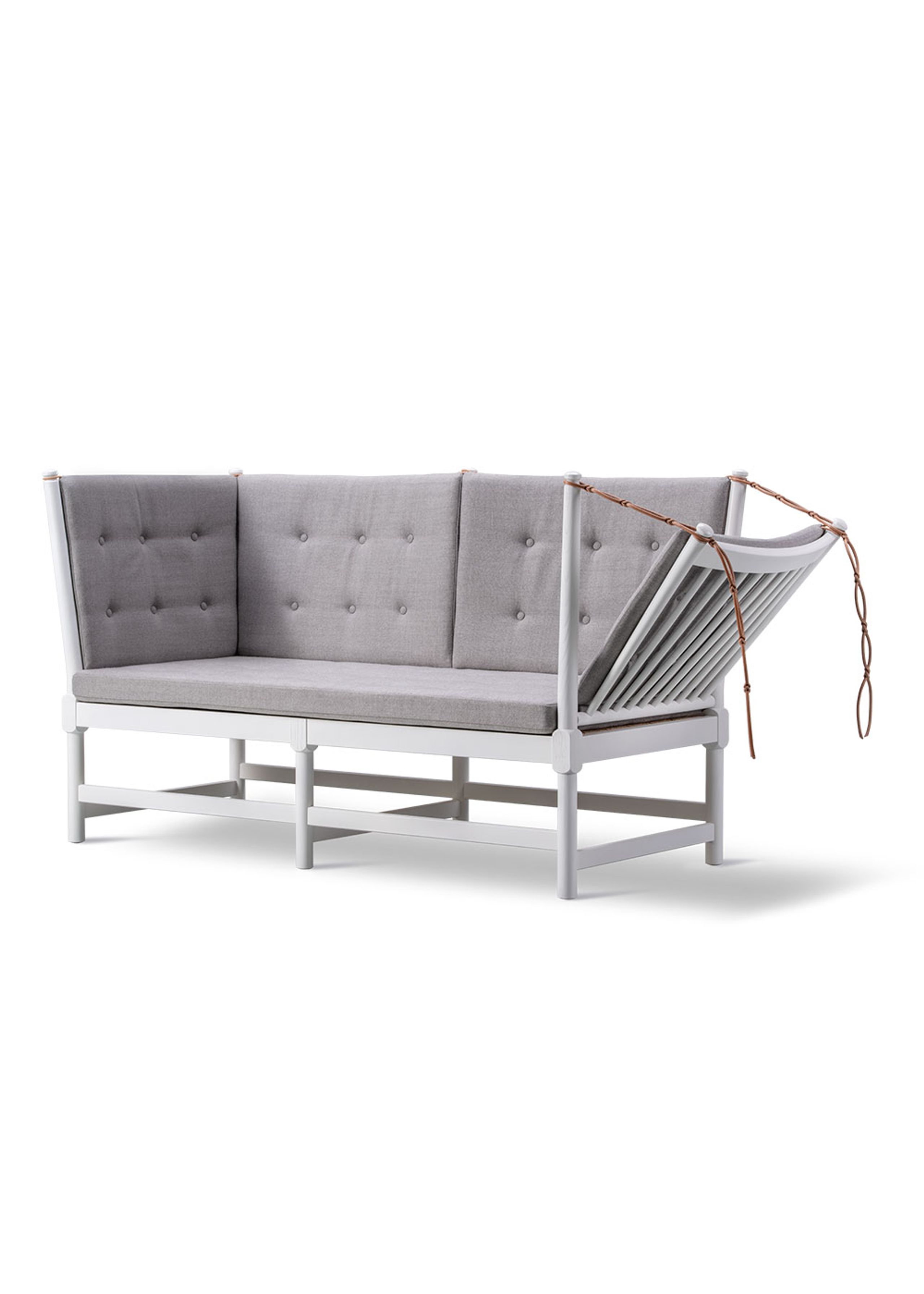 Fredericia Furniture - Pohovka pro 2 osoby - The Spoke-Back Sofa 1789 by Børge Mogensen - Capture 4101