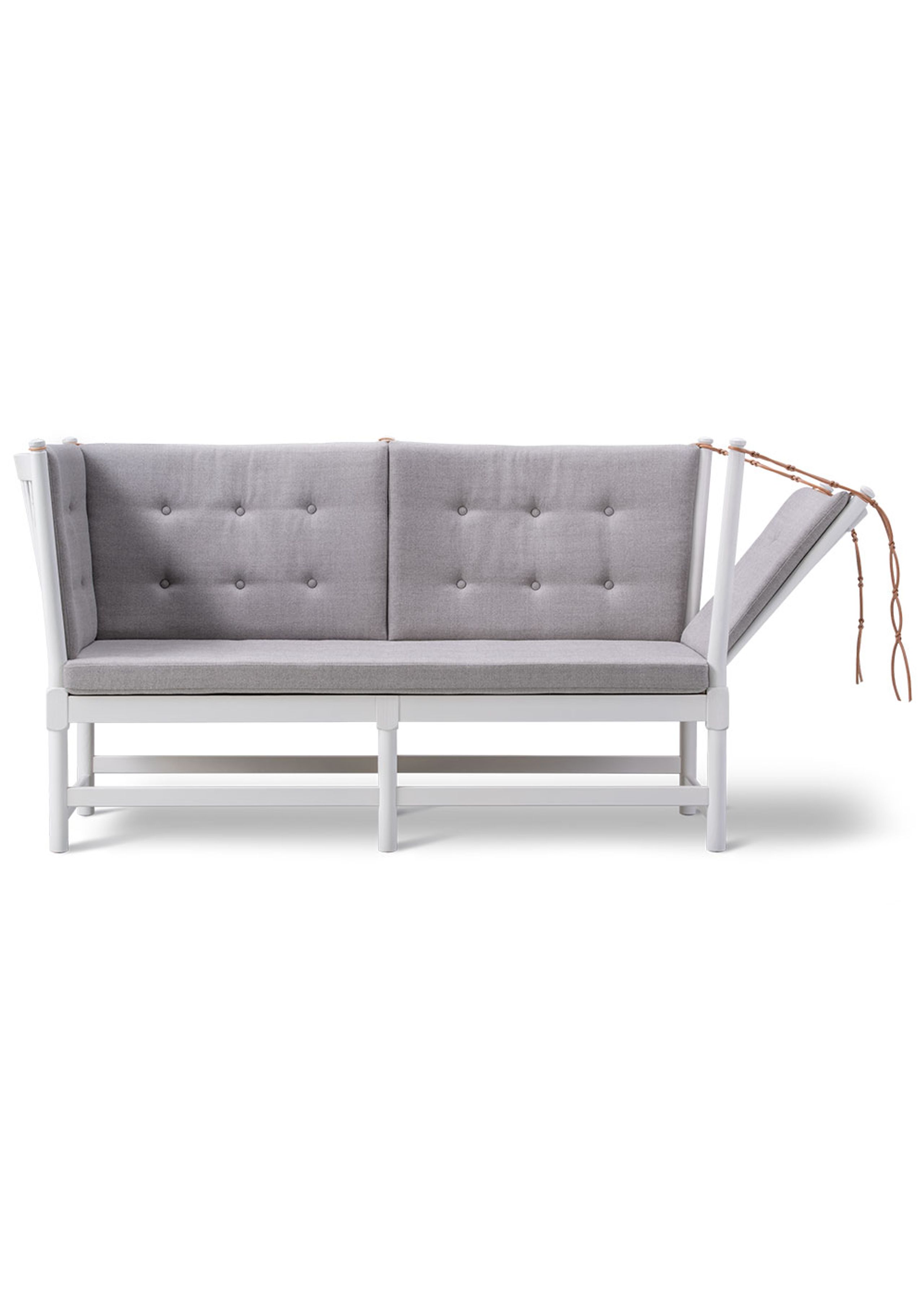 Fredericia Furniture - Pohovka pro 2 osoby - The Spoke-Back Sofa 1789 by Børge Mogensen - Capture 4101