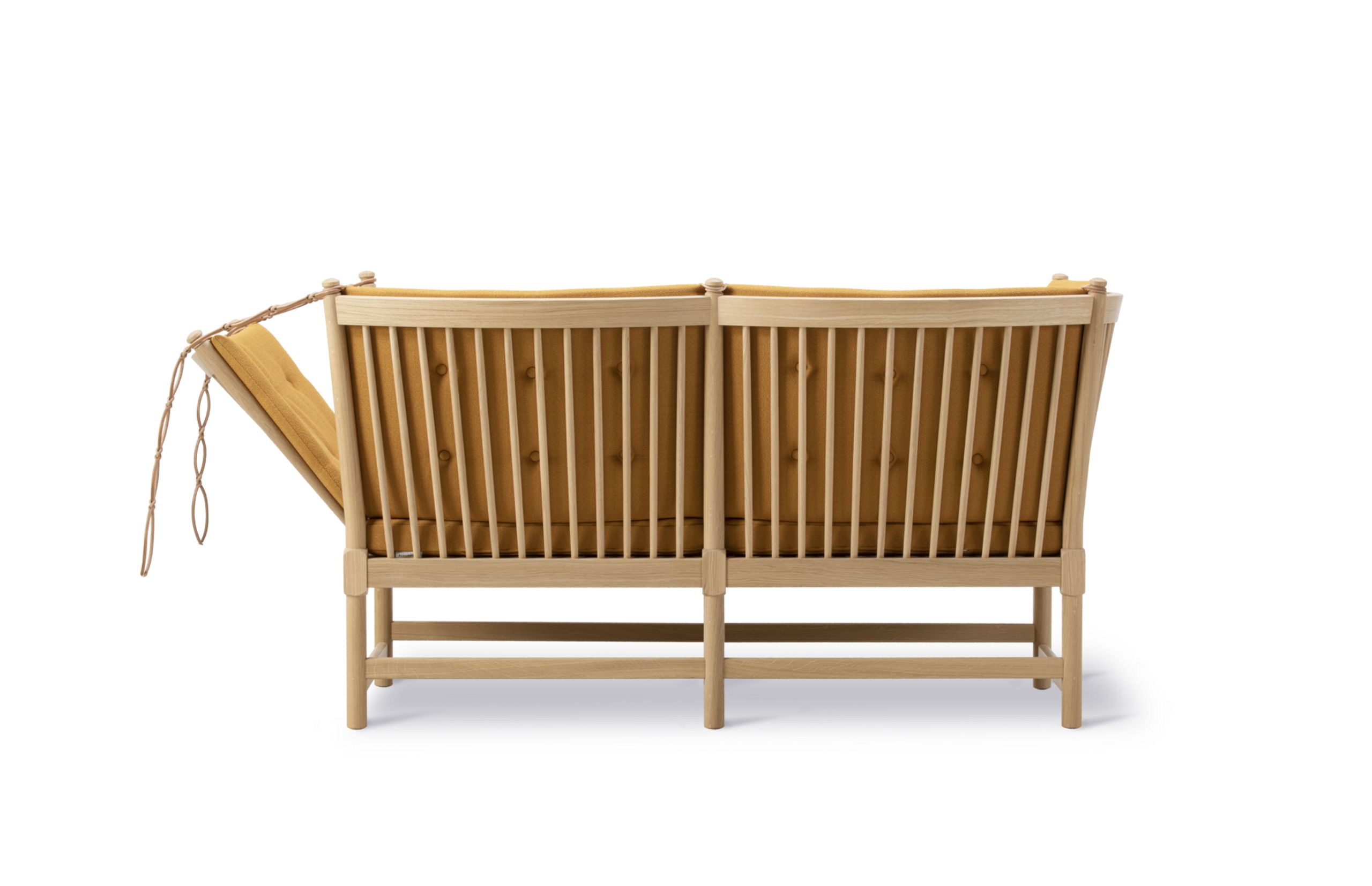 Fredericia Furniture - Couch - The Spoke-Back Sofa 1789 by Børge Mogensen - Vidar 0472