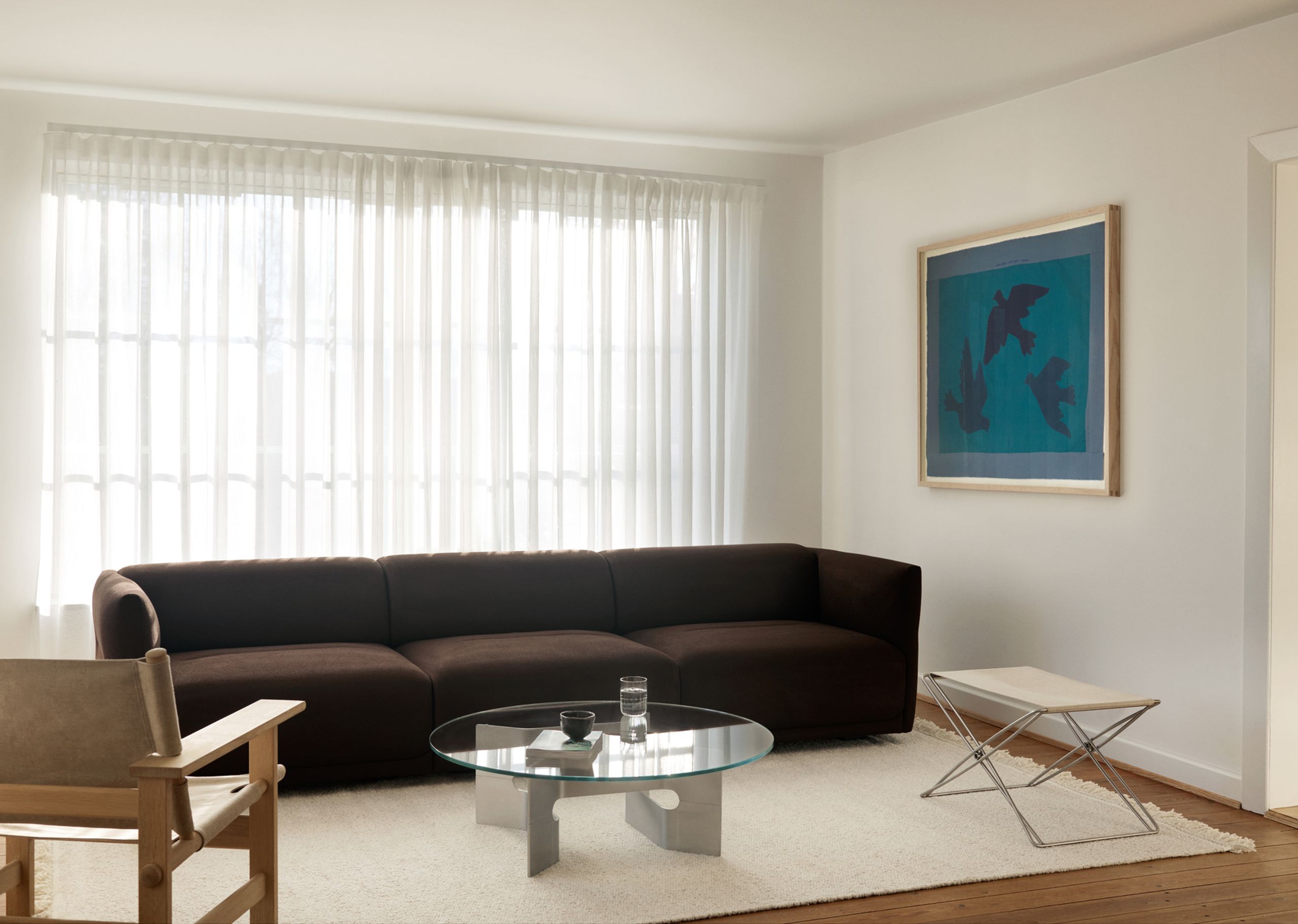 Fredericia Furniture - Sofabord - JG Coffee Table 6558 / By Jørgen Gammelgaard - Glass / Brushed Aluminum with Clear Powder Coating