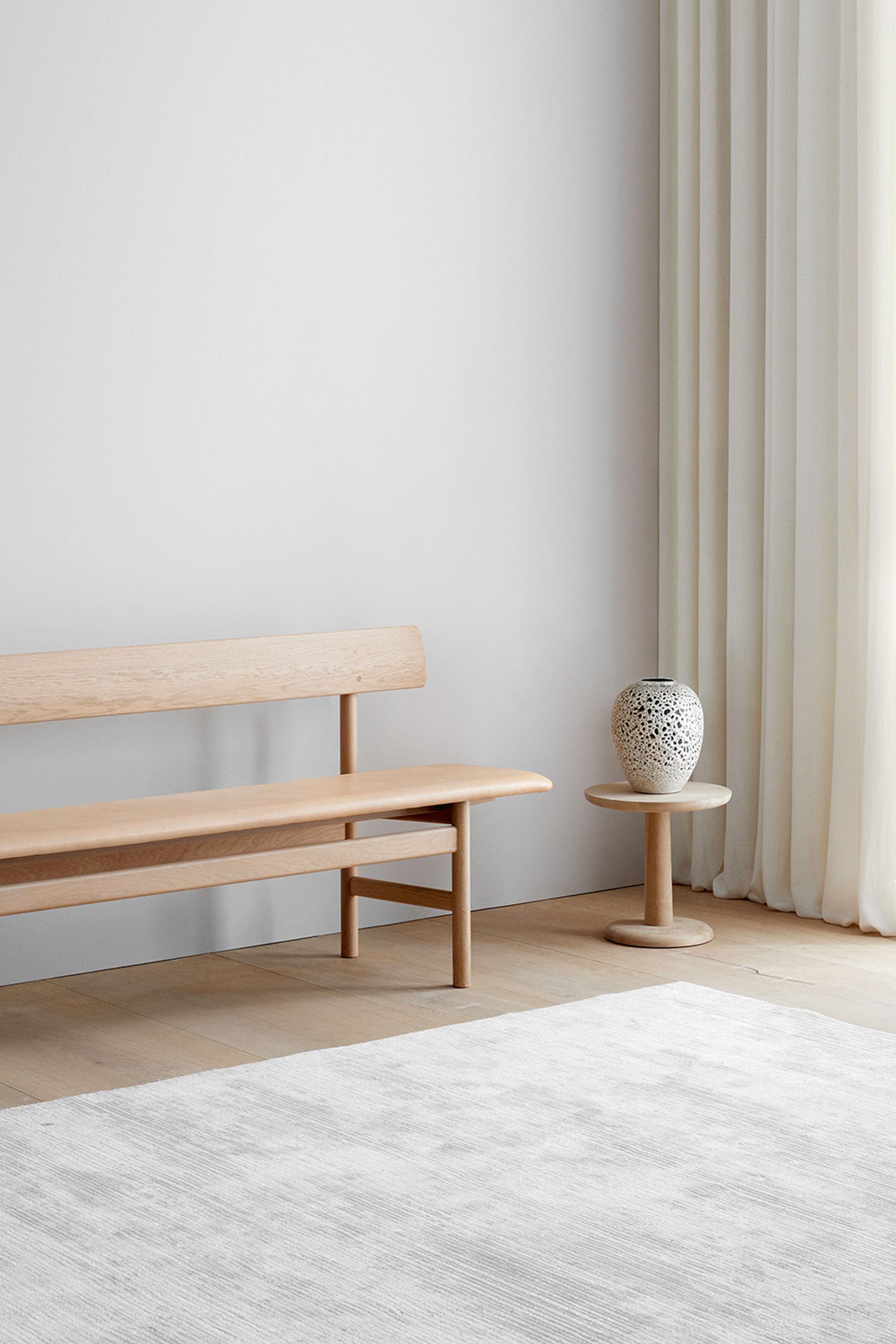 Fredericia Furniture - Stolik kawowy - Pon Side Table 1280 by Jasper Morrison - Soaped Oak