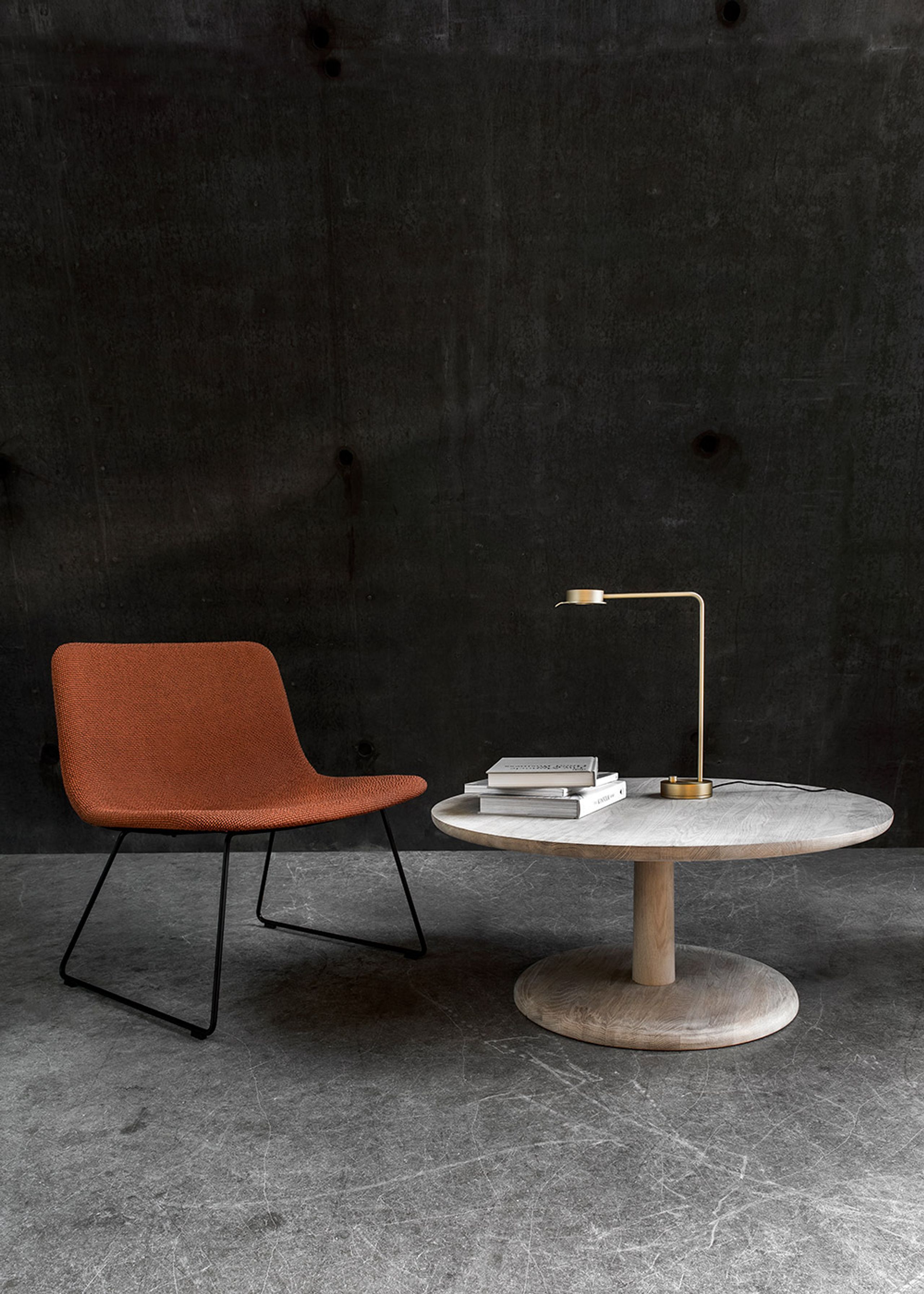 Fredericia Furniture - Coffee table - Pon Side Table 1295 by Jasper Morrison - Smoked Oak