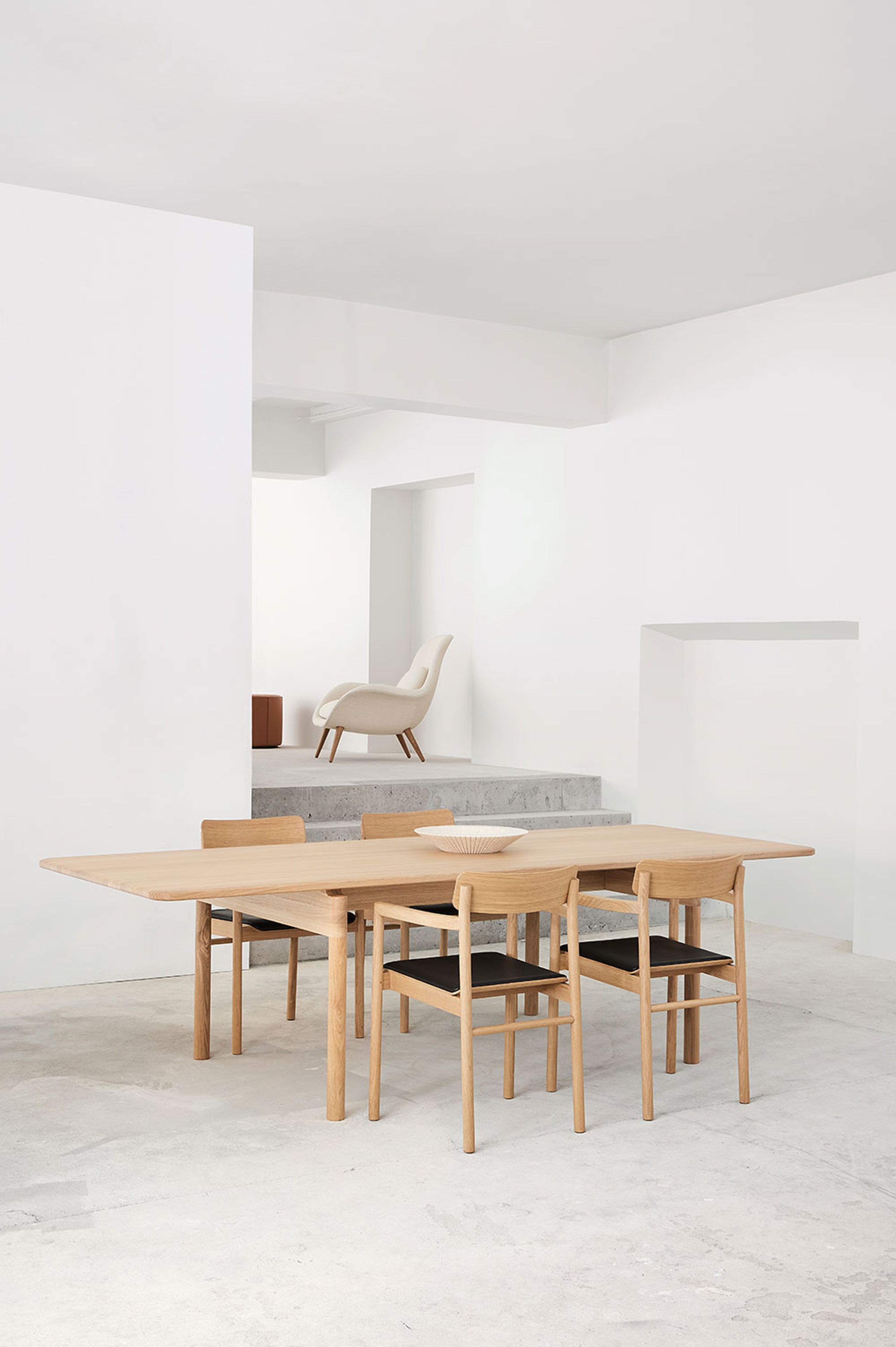 Fredericia Furniture - Stół jadalny - Post Table 6440 by Cecilie Manz - Soaped Oak