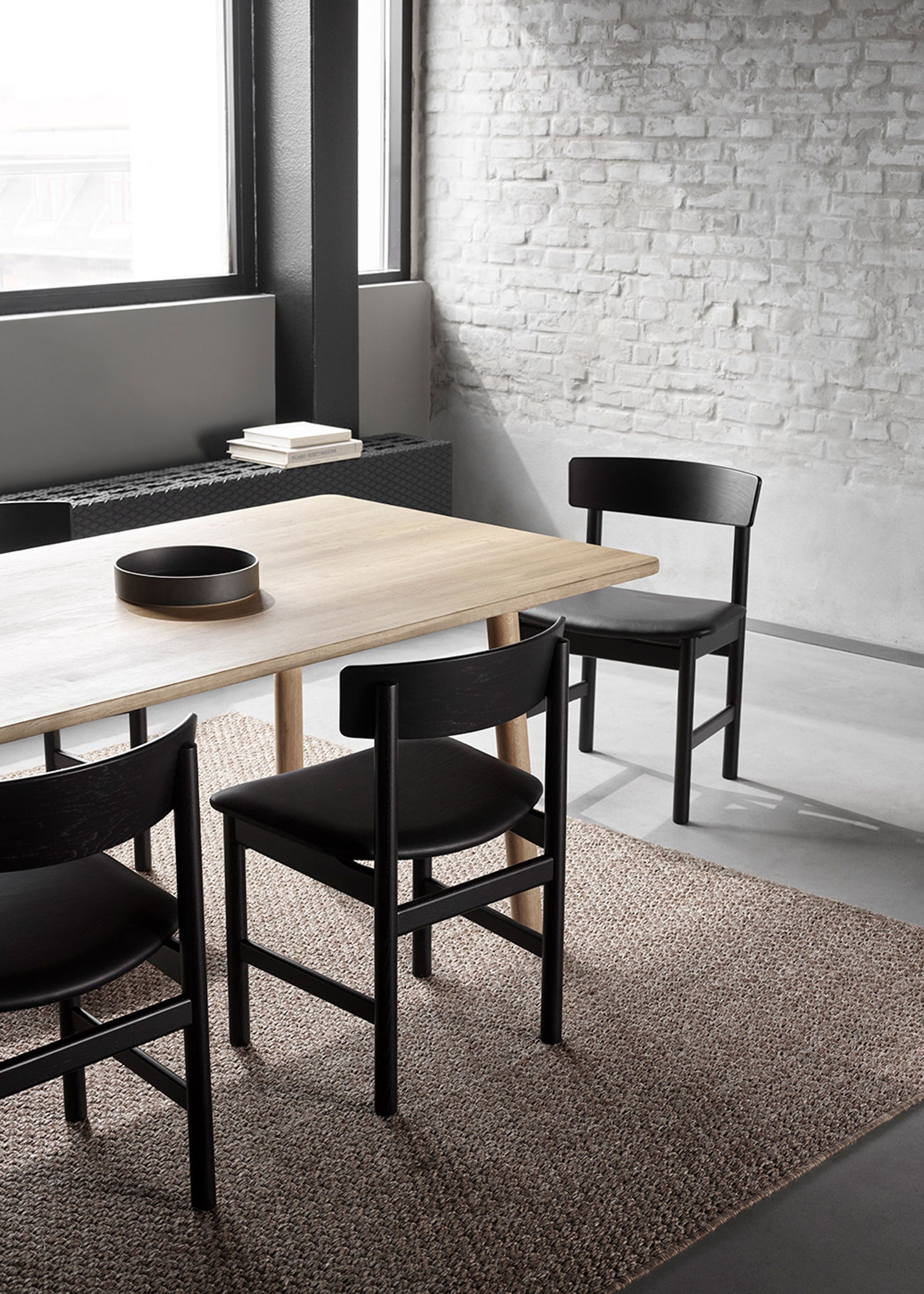 Fredericia Furniture - Table à manger - Taro Table 6106 by Jasper Morrison - Light Oiled Oak