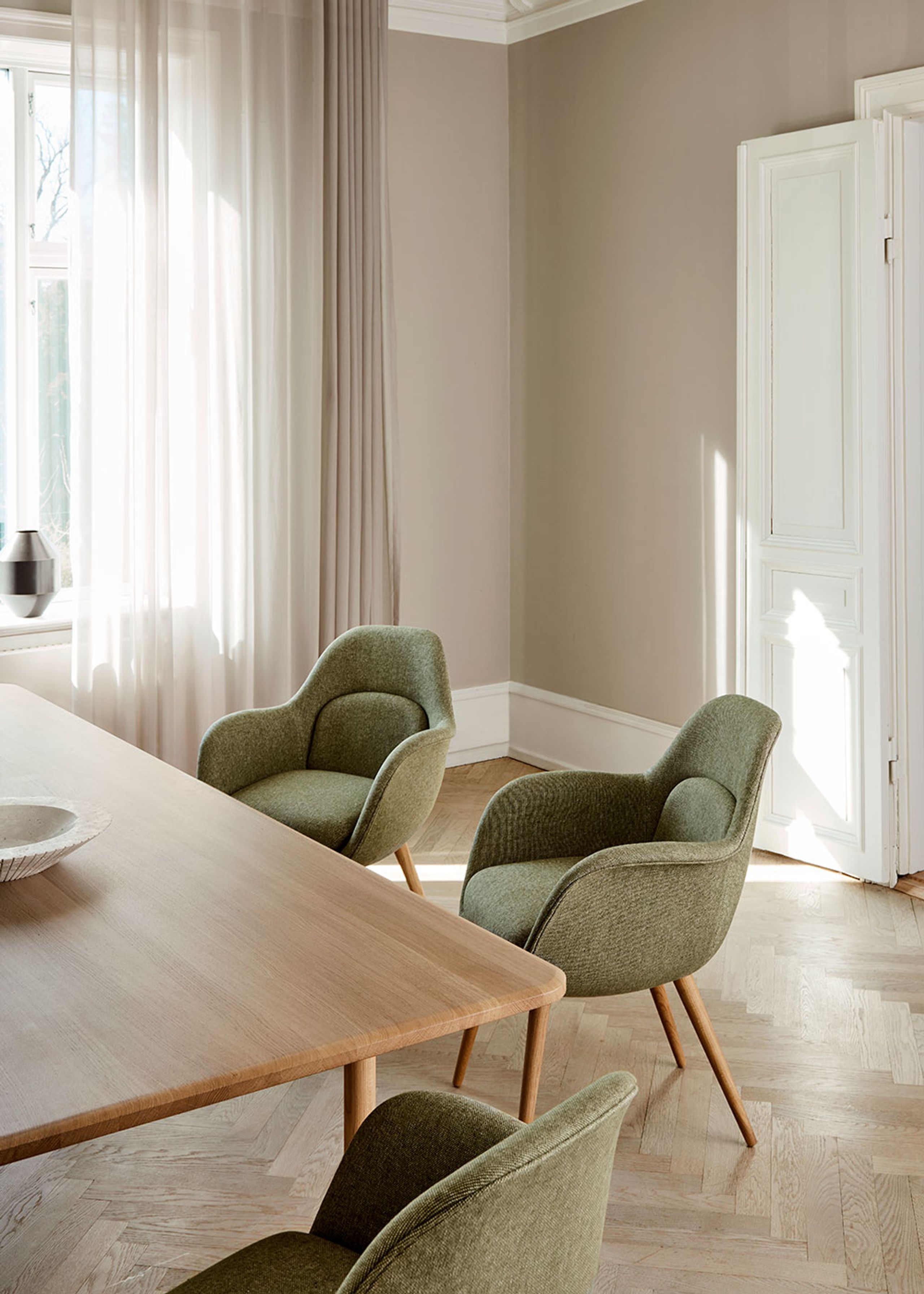 Fredericia Furniture - Chair - Post Table 6438 by Cecilie Manz - Soaped Oak