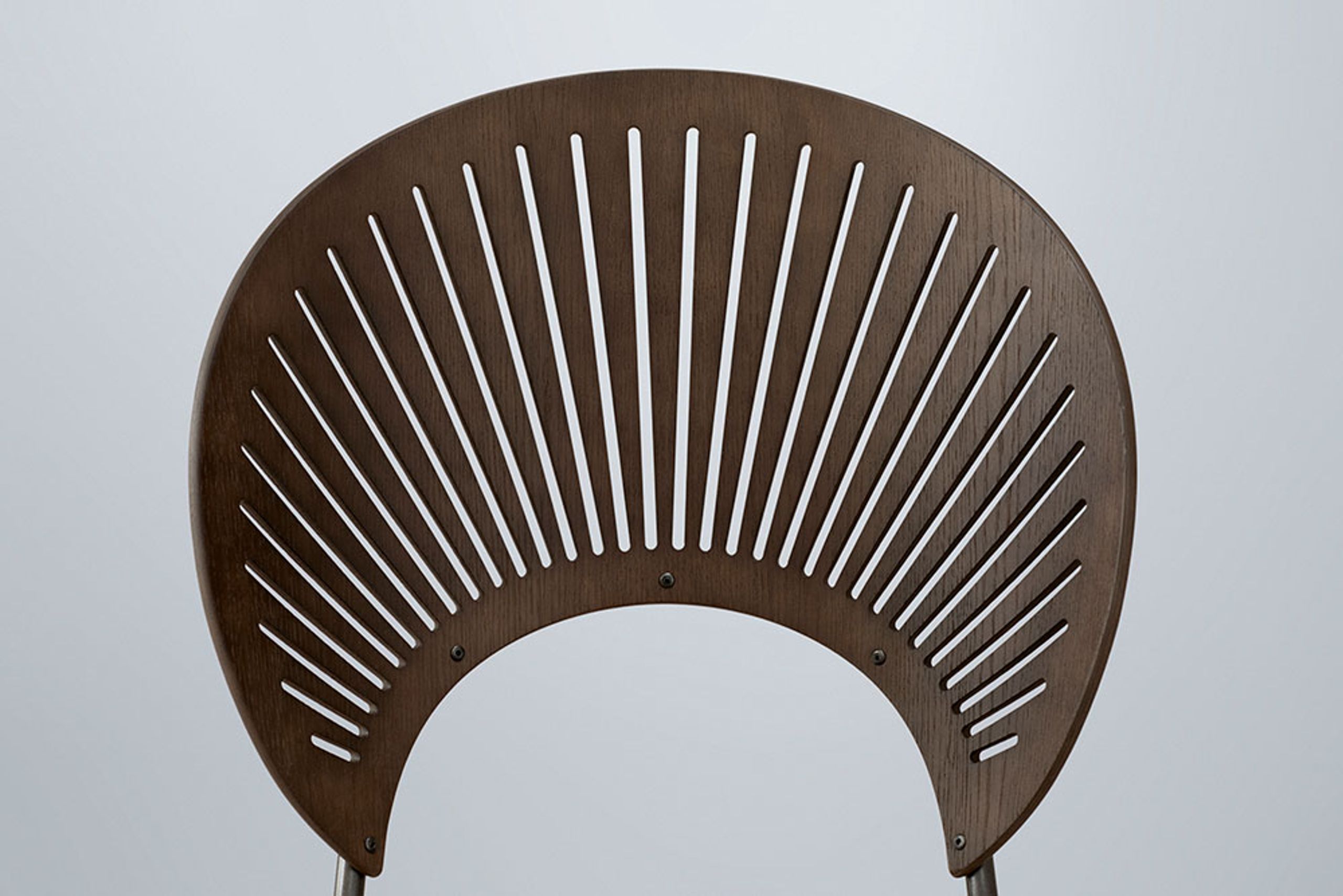 Fredericia Furniture - Chair - Trinidad Armchair 3397 by Nanna Ditzel - Vegeta 90 Natural / Lacquered Oak / Black