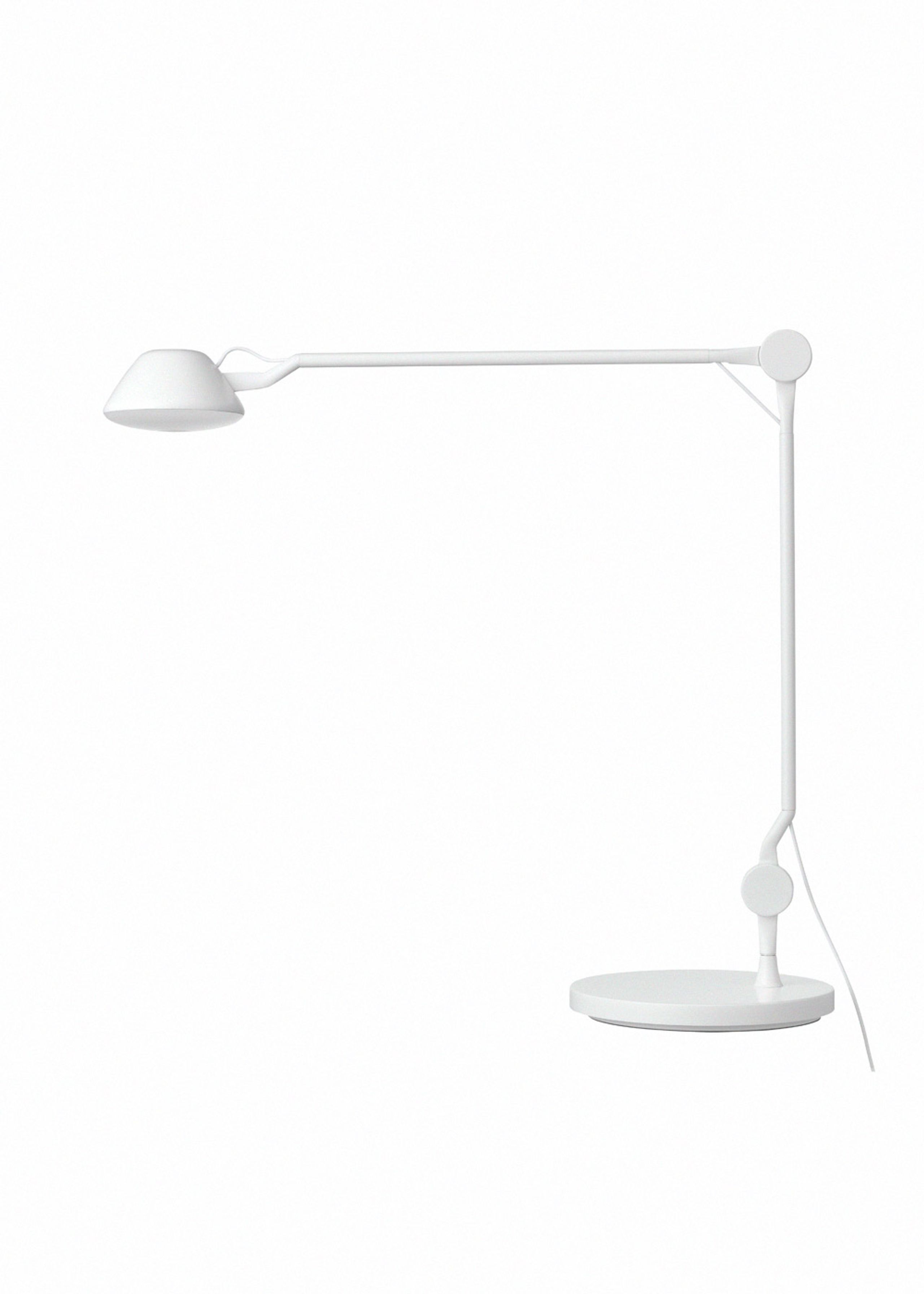 Fritz Hansen - Table Lamp - AQ01 / Table - White