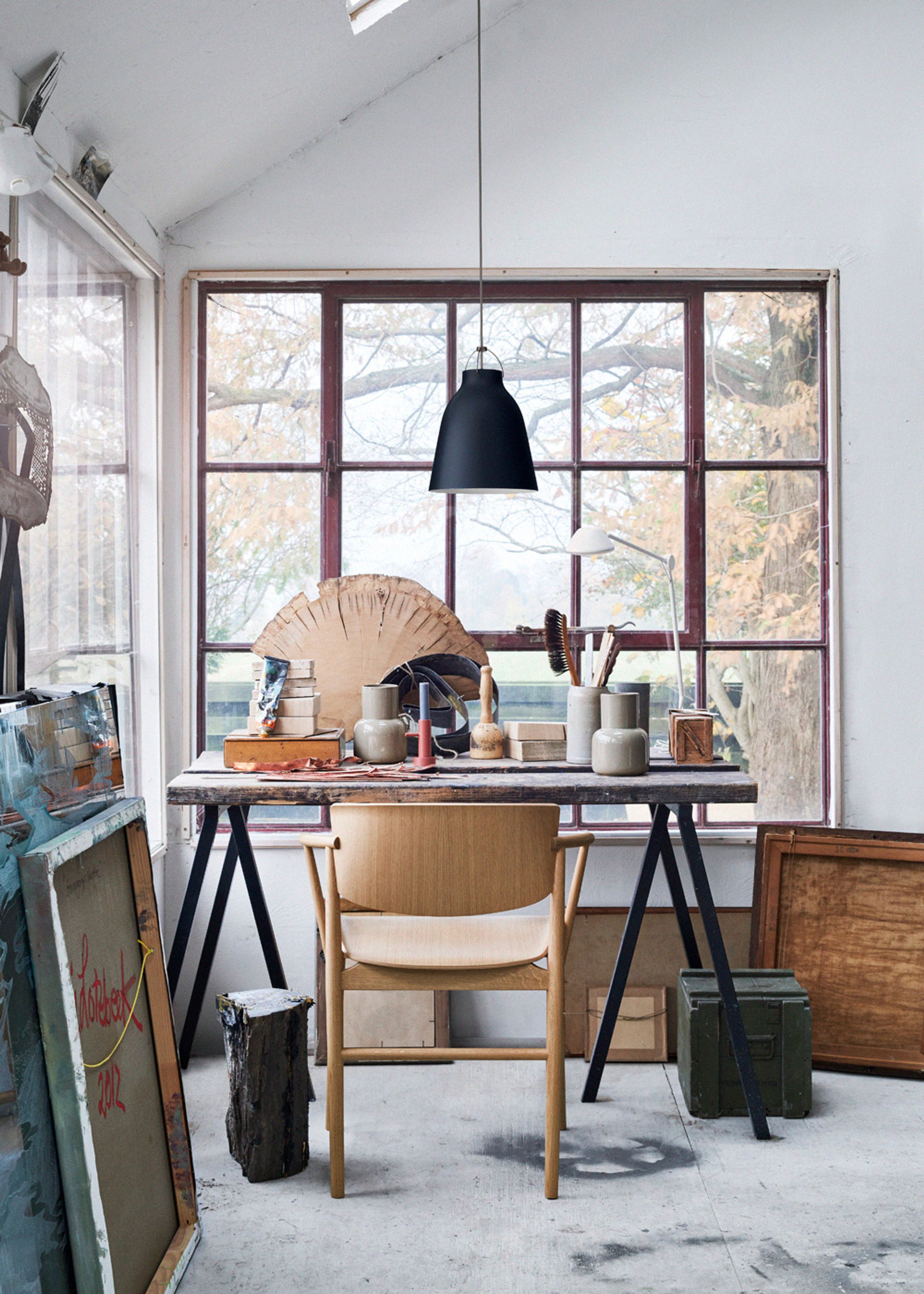 Fritz Hansen - Table Lamp - AQ01 / Table - White