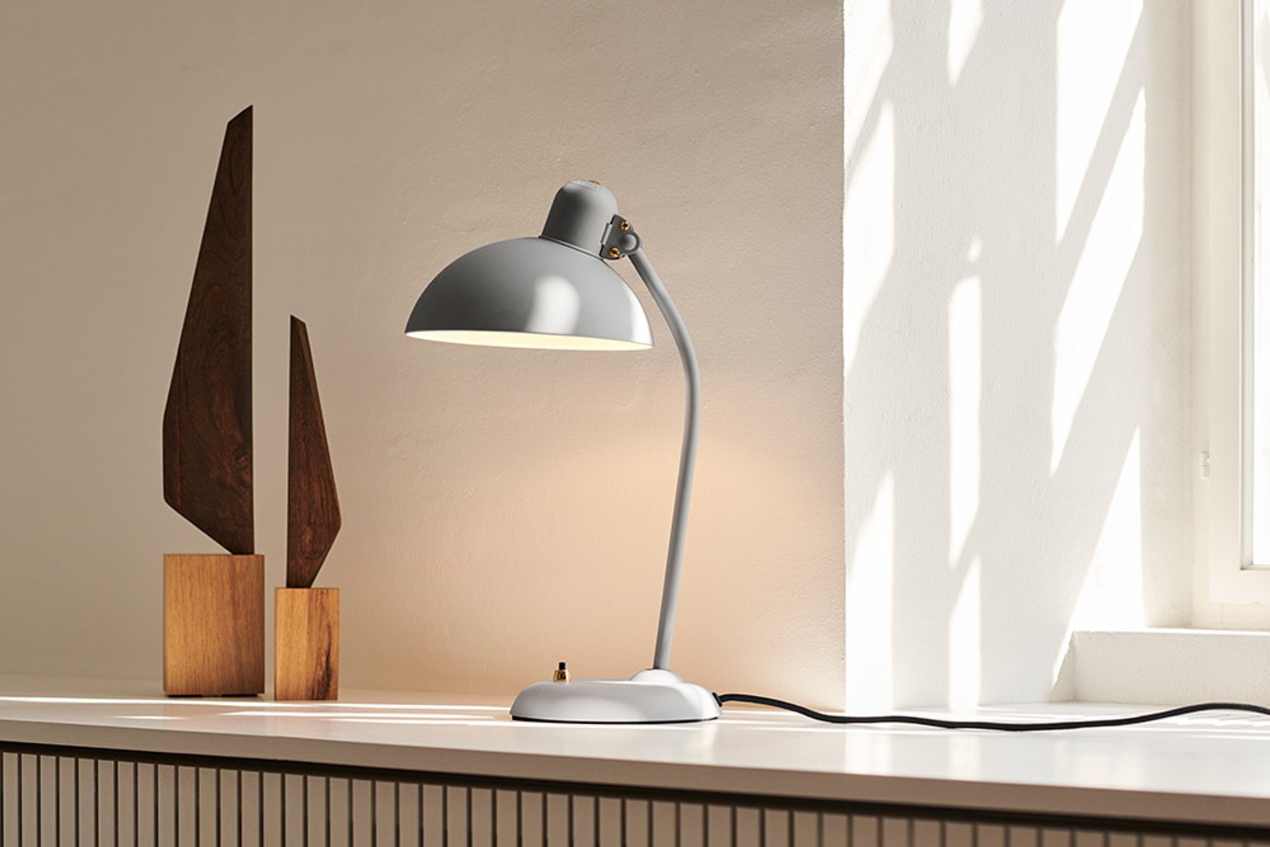 Fritz Hansen - Candeeiro de mesa - KAISER idell - 6556-T - Table Lamp - Black