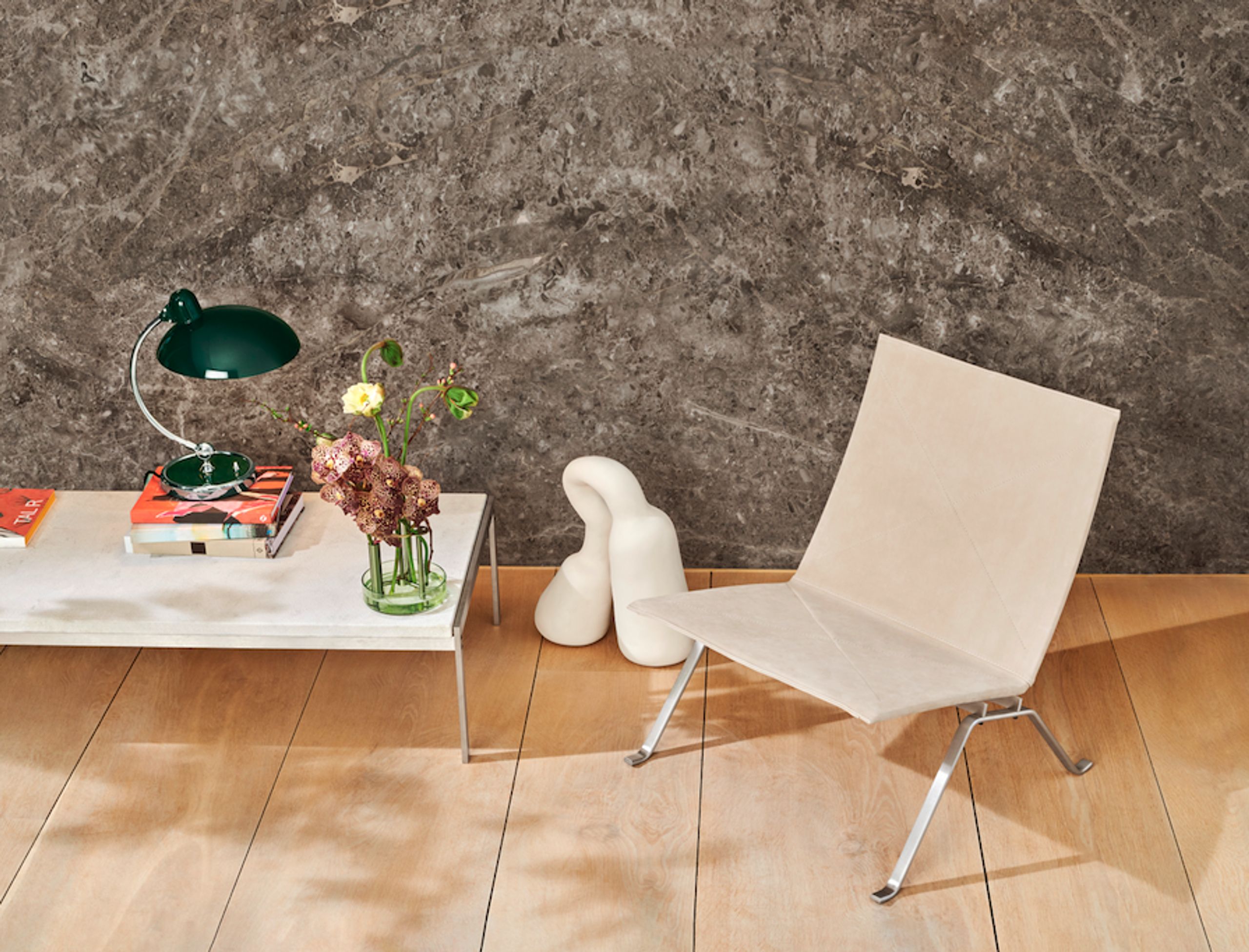 Fritz Hansen - Lampe de table - KAISER idell - 6631-T - Table lamp Luxury - White - Luxus