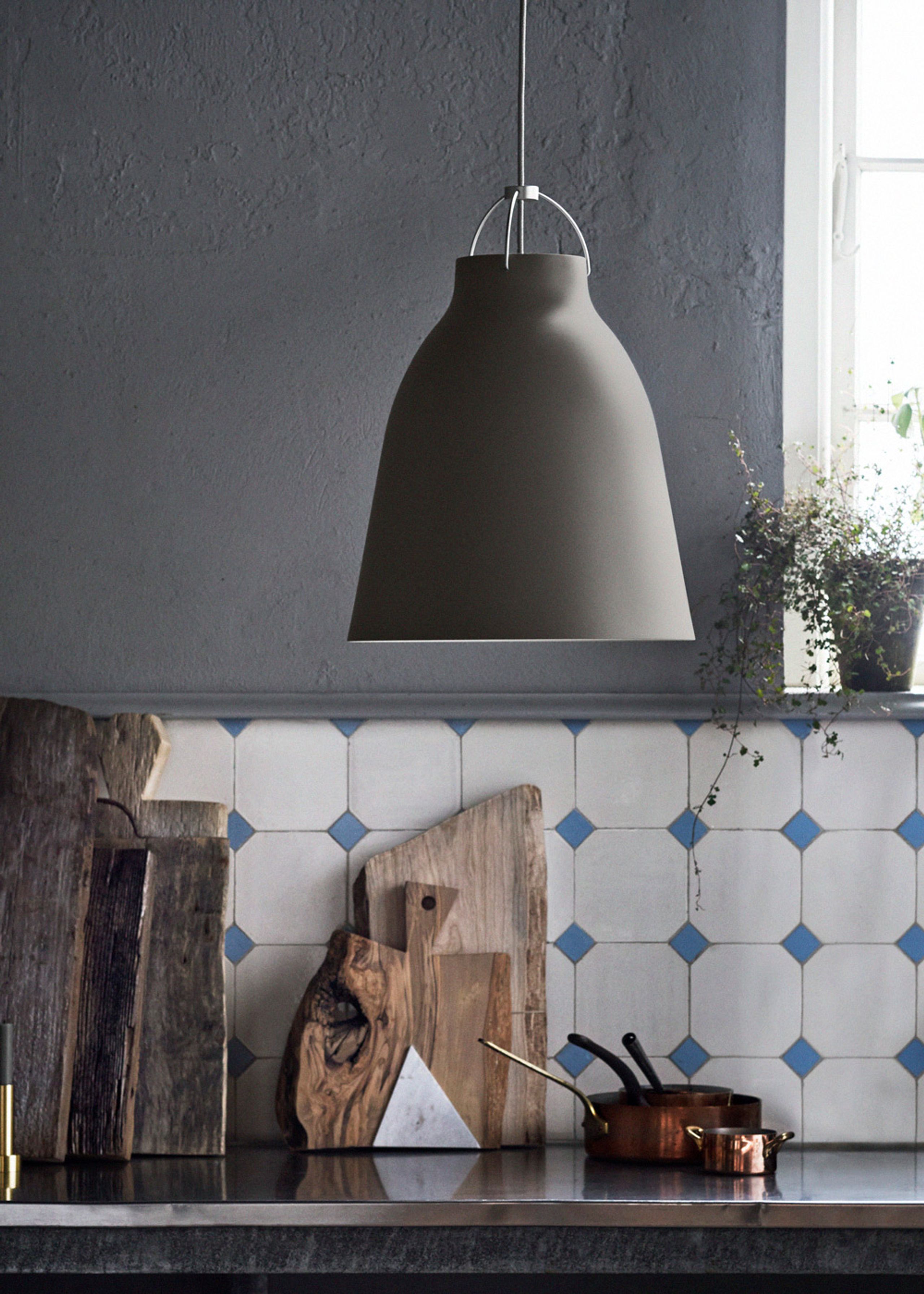 Fritz Hansen - Lampe - Caravaggio / Matt Pendant - P1 - Dark Ultramarine