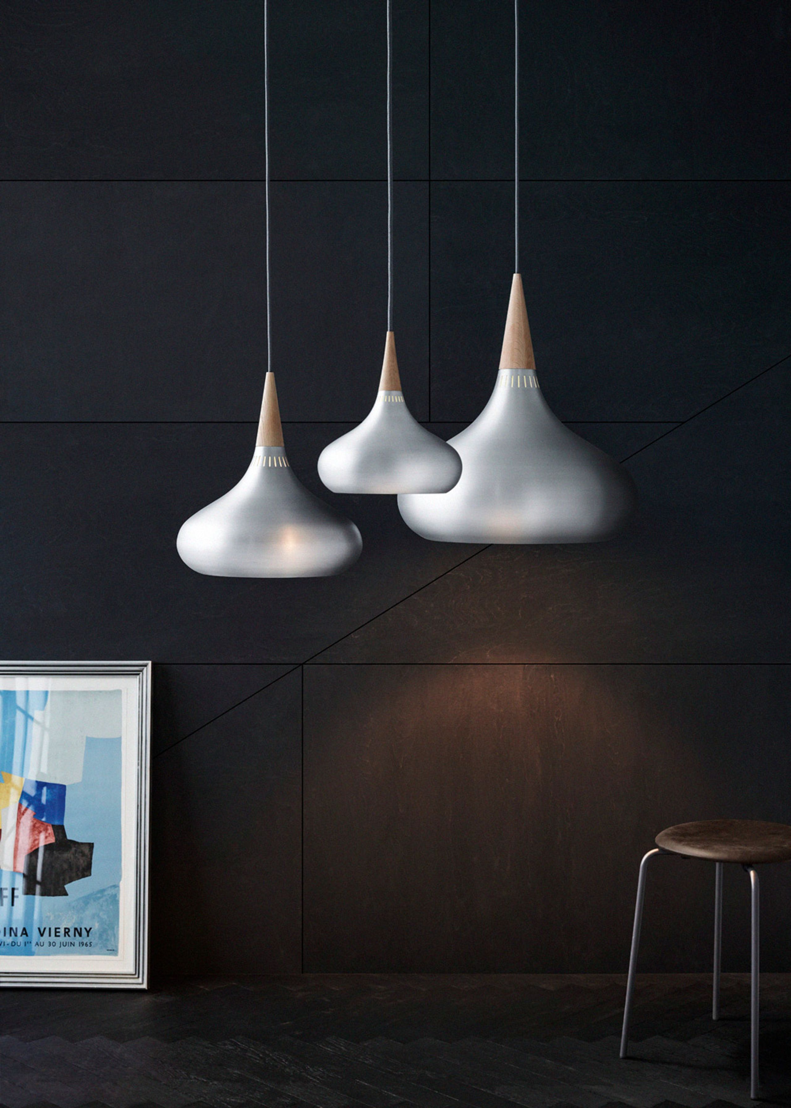 Fritz Hansen - Lampe - ORIENT - P2 - Aluminium/ Oak