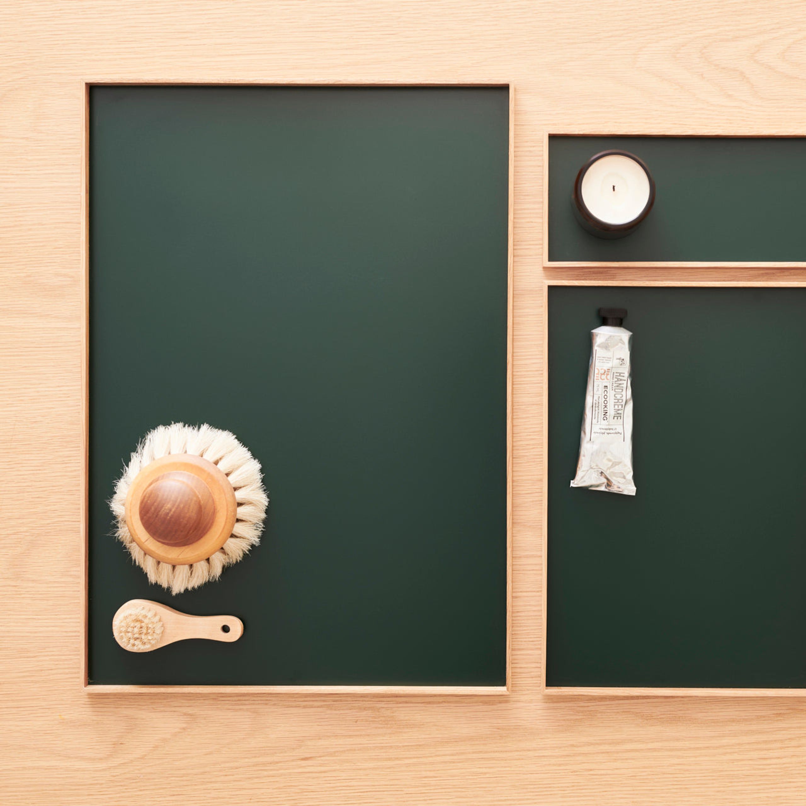 Gejst - Plateau - Frame Tray - Large / Green, Oak