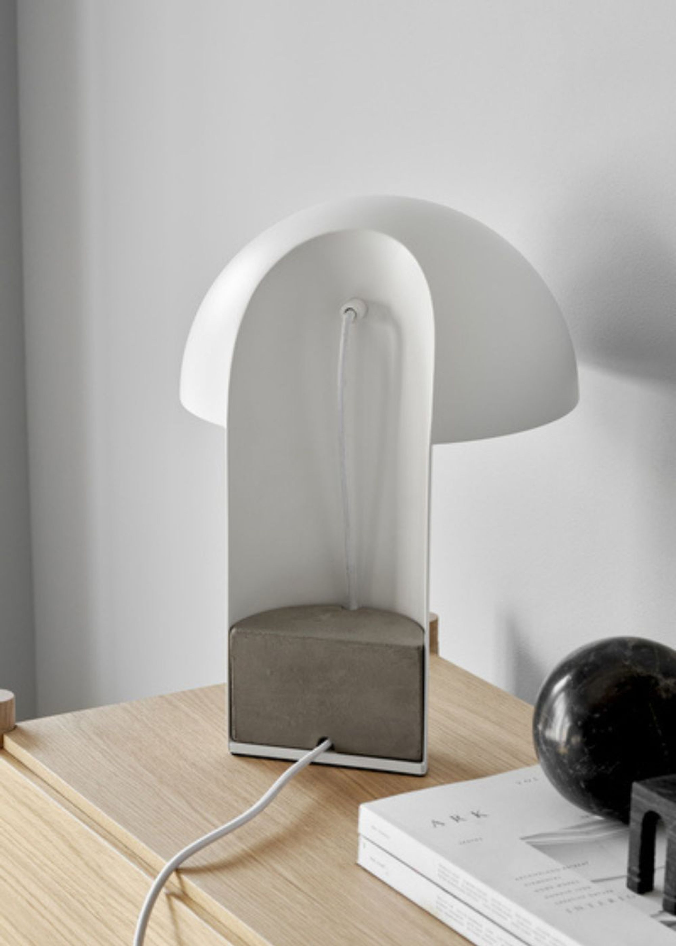 Gejst - Lampe de table - Leery bordlampe - White