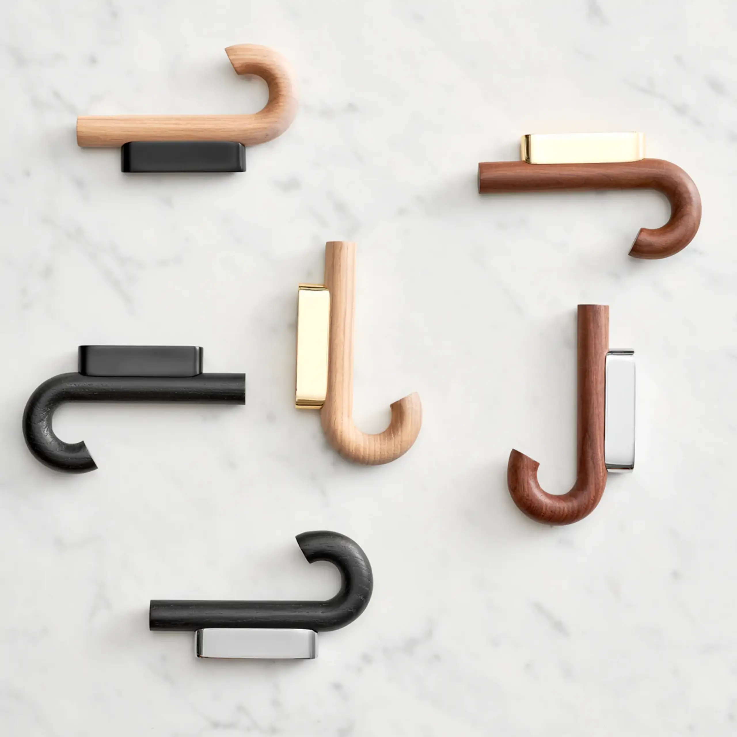 Gejst - Hooks - Hook Mini Knage - Black Oak/Brass