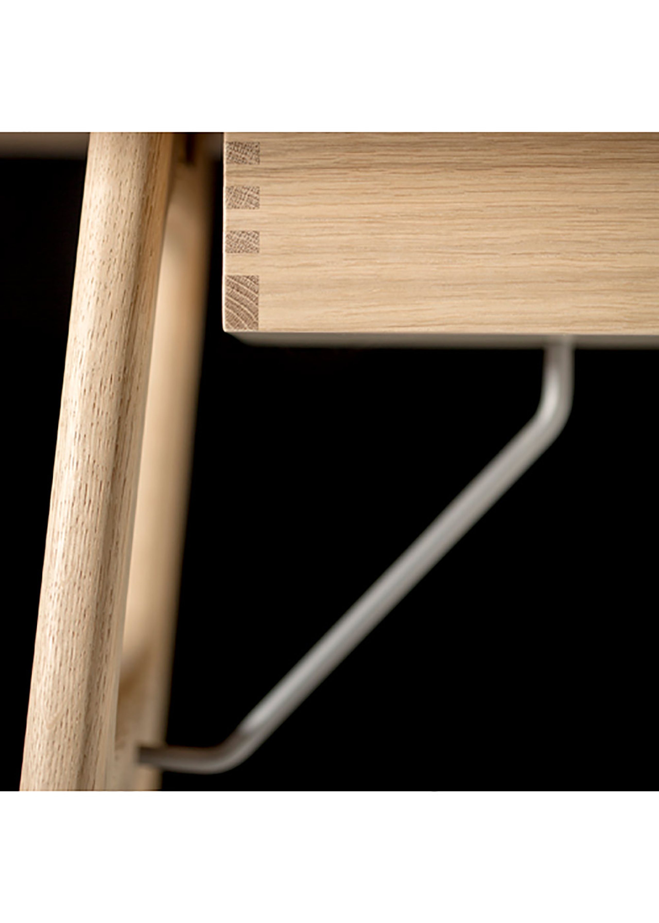 Getama - Bureau - RM13 Work Desk - Oak tabletop / Oak frame - Oak drawer