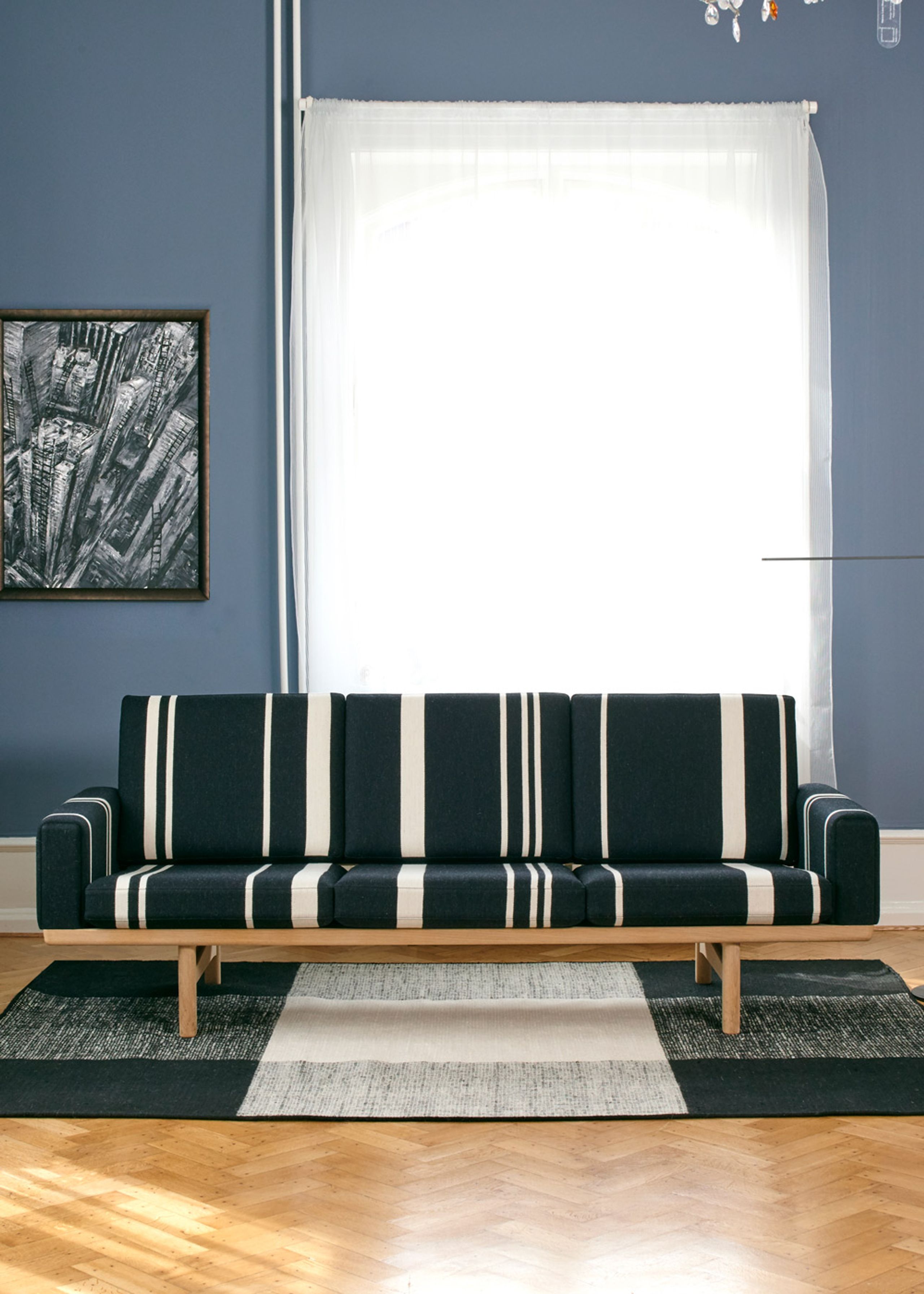 Getama - Kanapa - GE236 / 2 seater / Matrix / by Hans J. Wegner - Oak