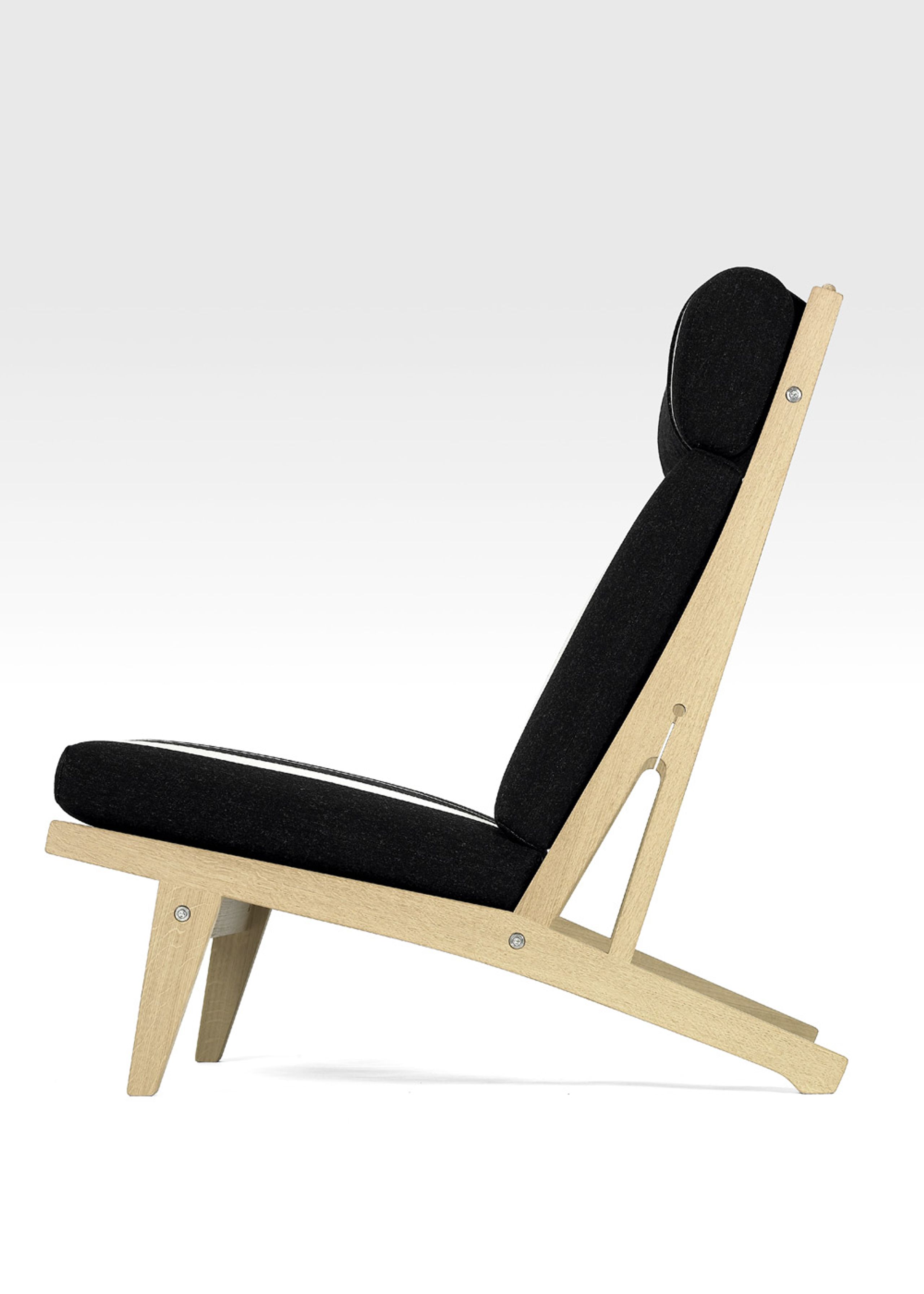 Getama - Stol - GE370 / Høj stol / af Hans J. Wegner - Egetræ