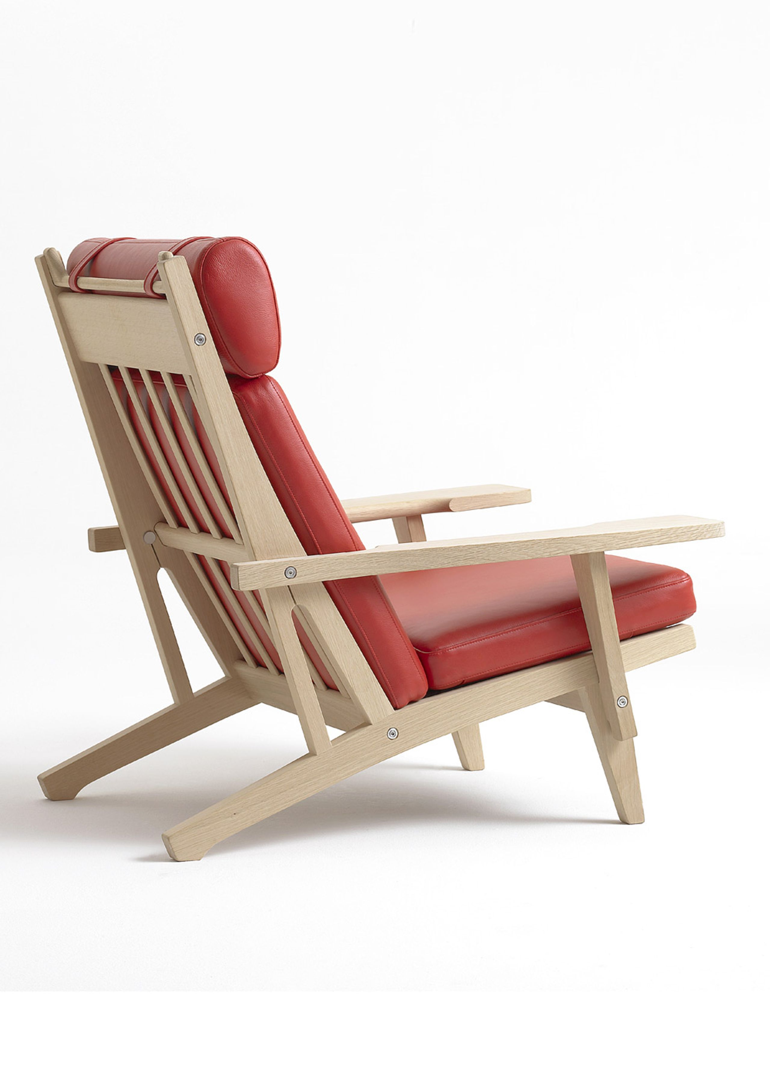 Getama - Stol - GE370 / Høj stol / af Hans J. Wegner - Egetræ