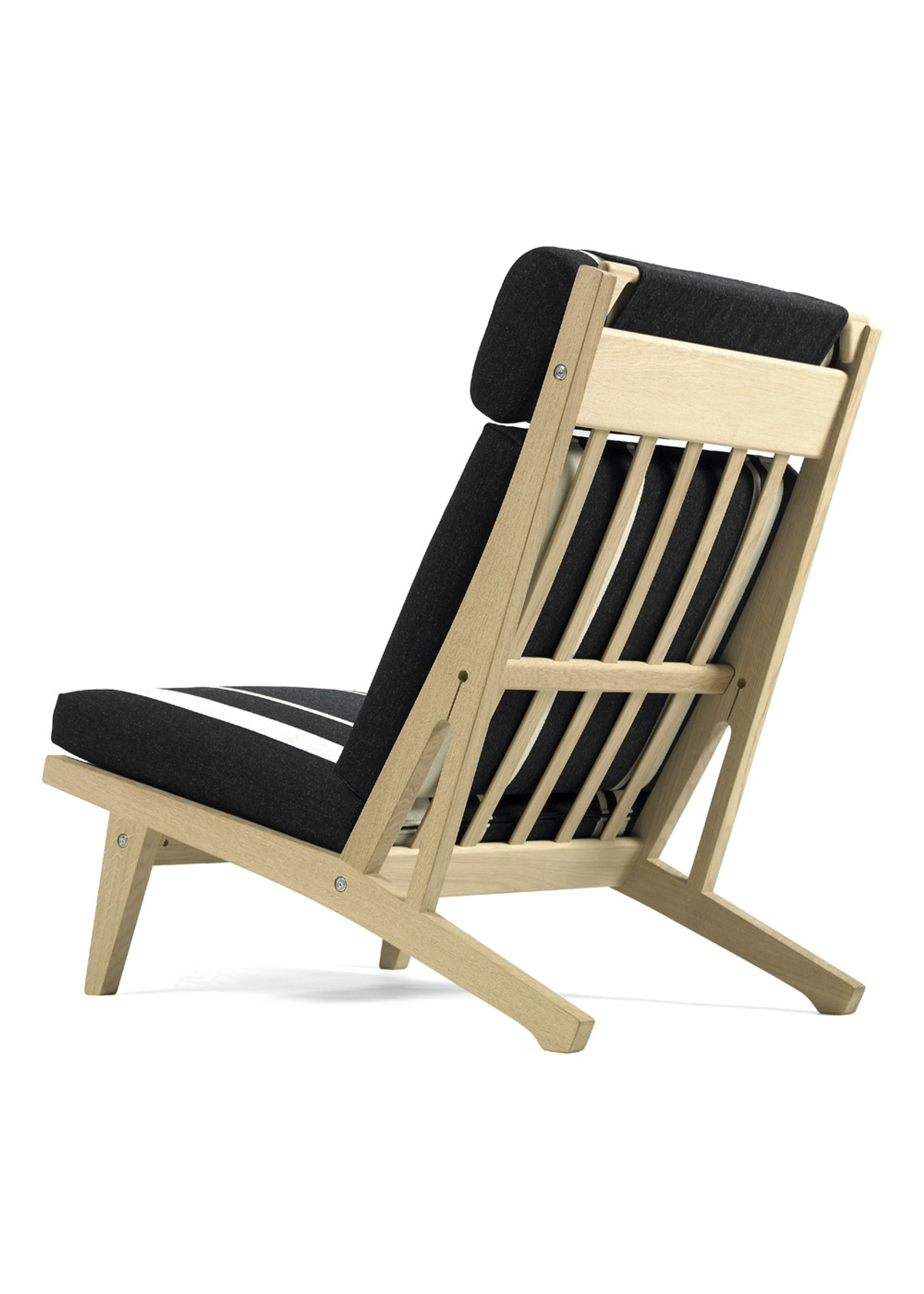 Getama - Stol - GE370 / Høj stol / af Hans J. Wegner - Egetræ