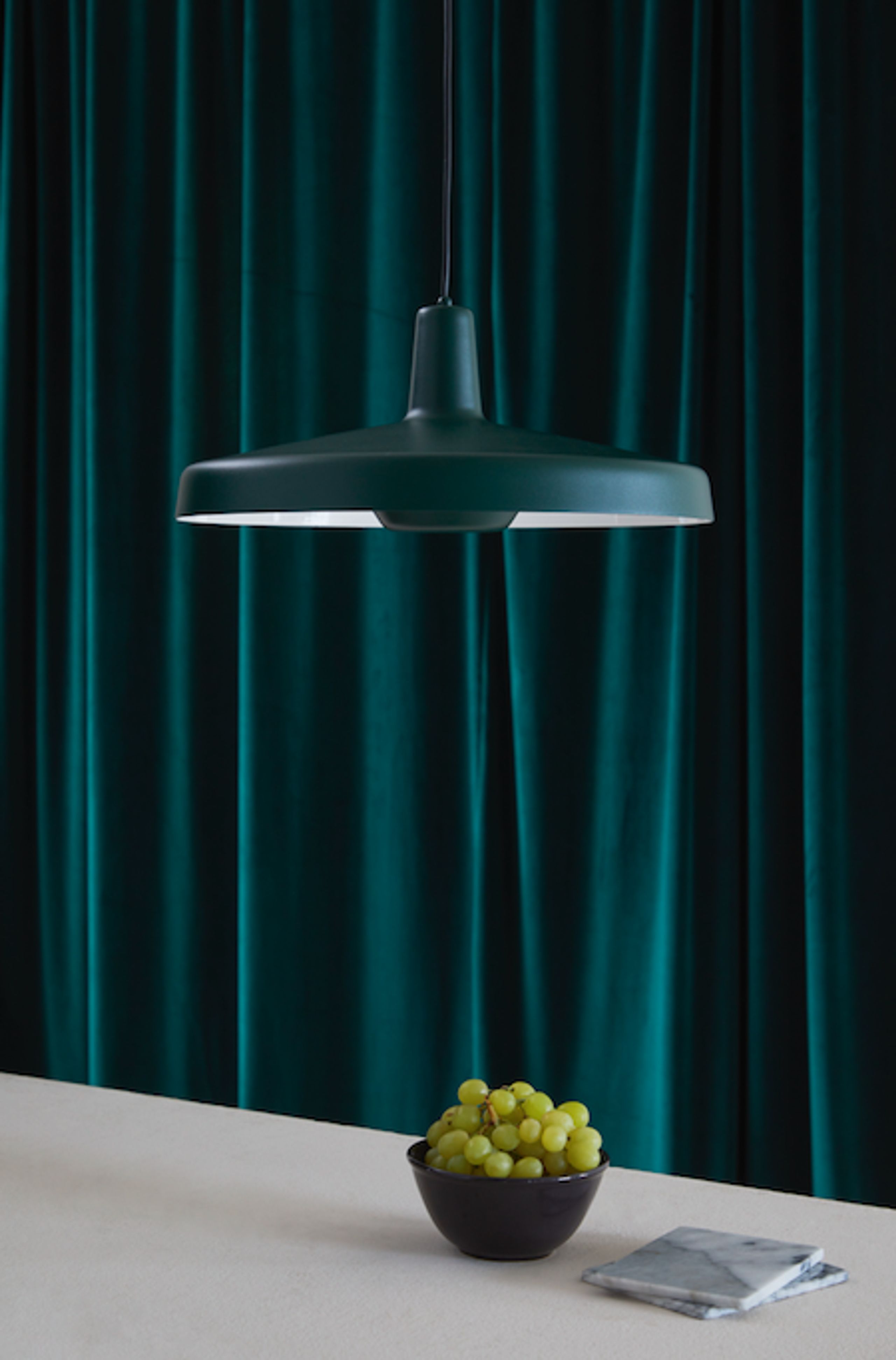 Grupa - Pendant Lamp - Arigato pendel - Red - large