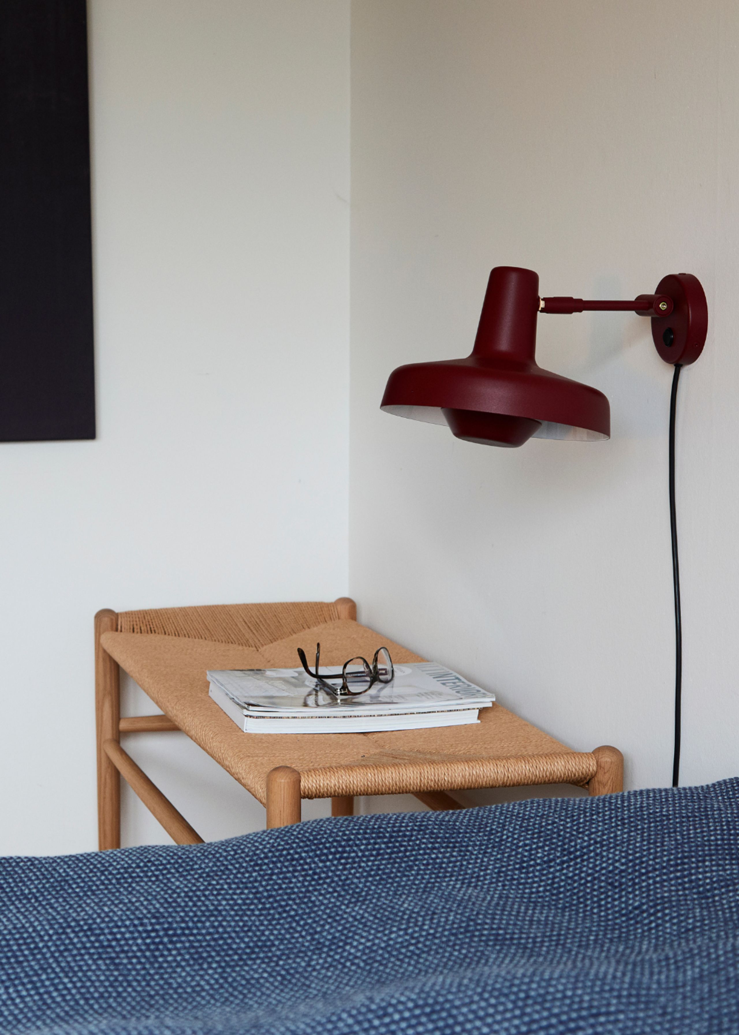 Grupa - Pendolo - Arigato wall lamp - Blue - Extra Short wall