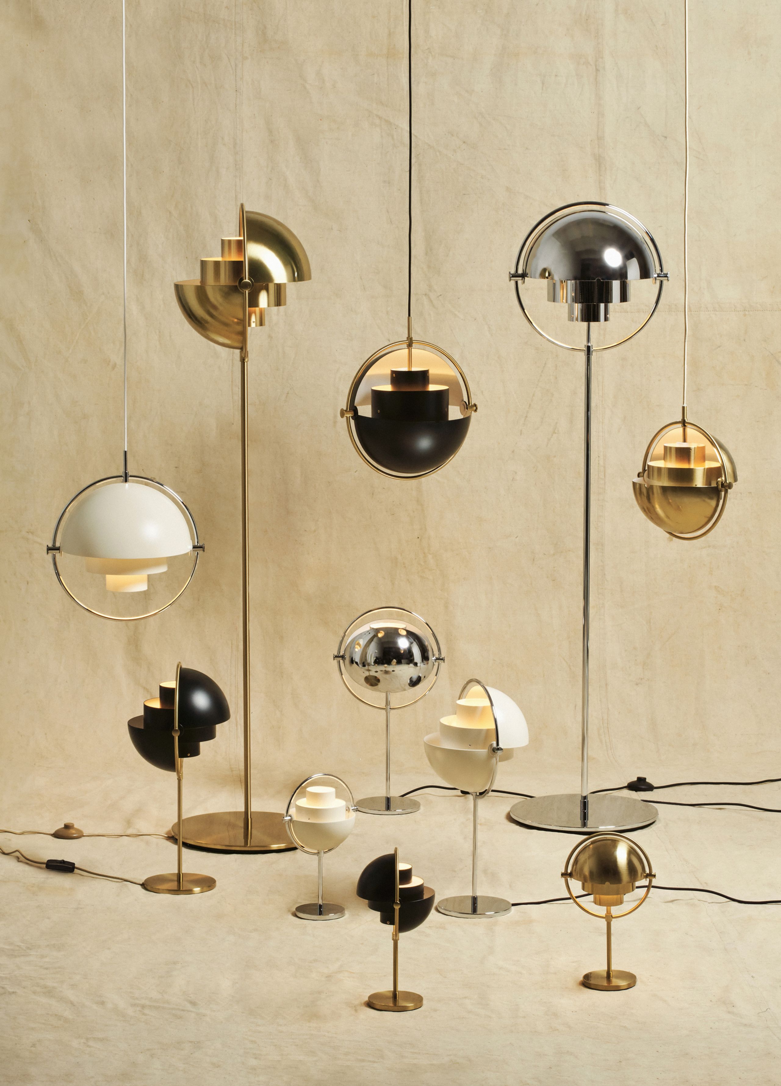 GUBI - Pendel - Multi-Lite Pendant - Base: Brass / Shade: Sea Grey Semi Matt