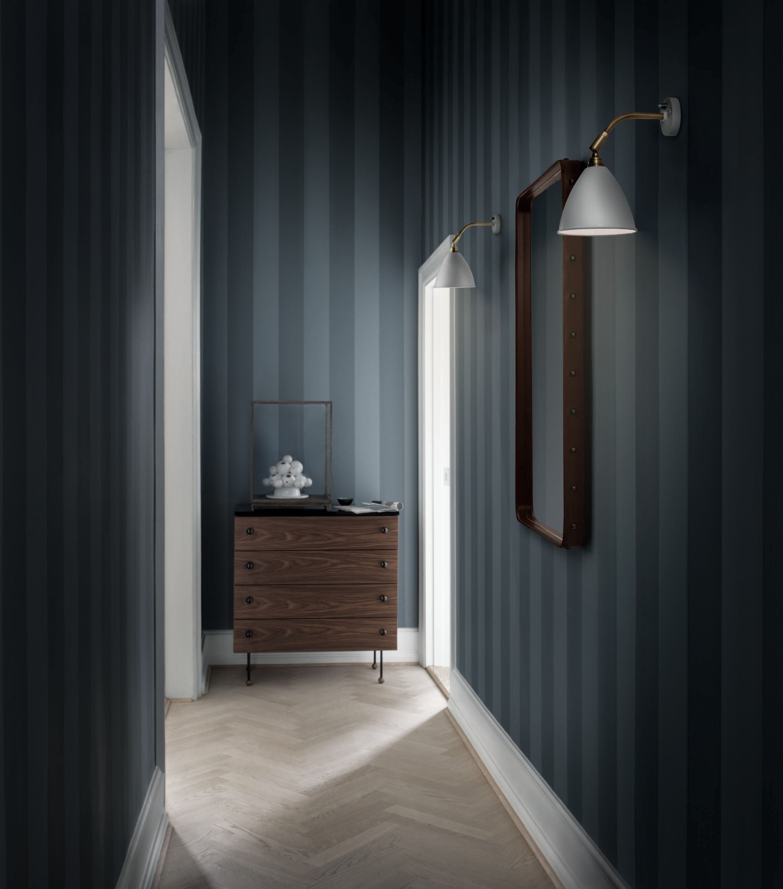 GUBI - Væglampe - BL7 Wall Lamp - Ø16 - Base: Chrome / Shade: Soft White Semi Matt