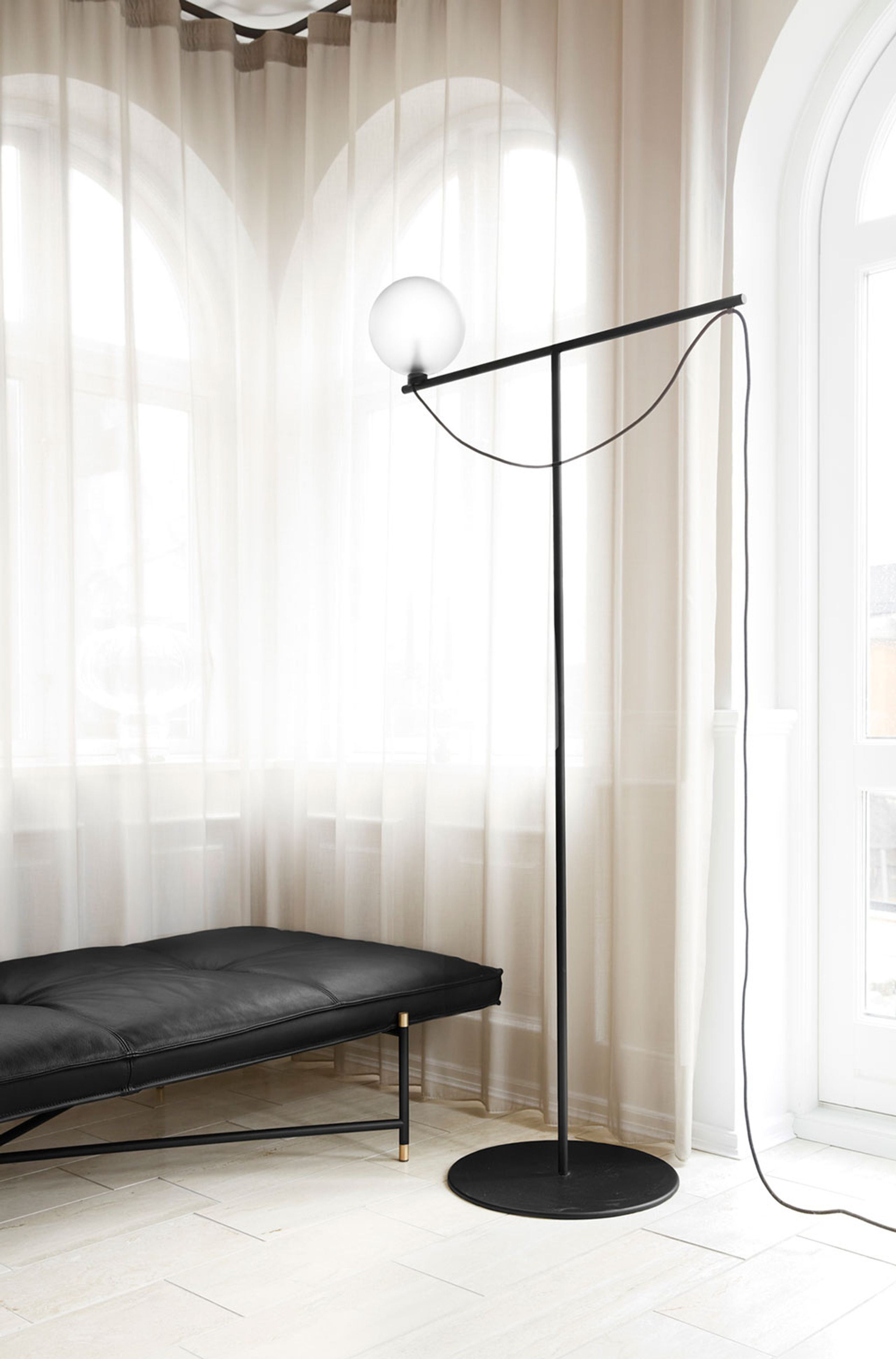 Handvärk - Daybed - Daybed by Emil Thorup - Black / Raw Umber Leather