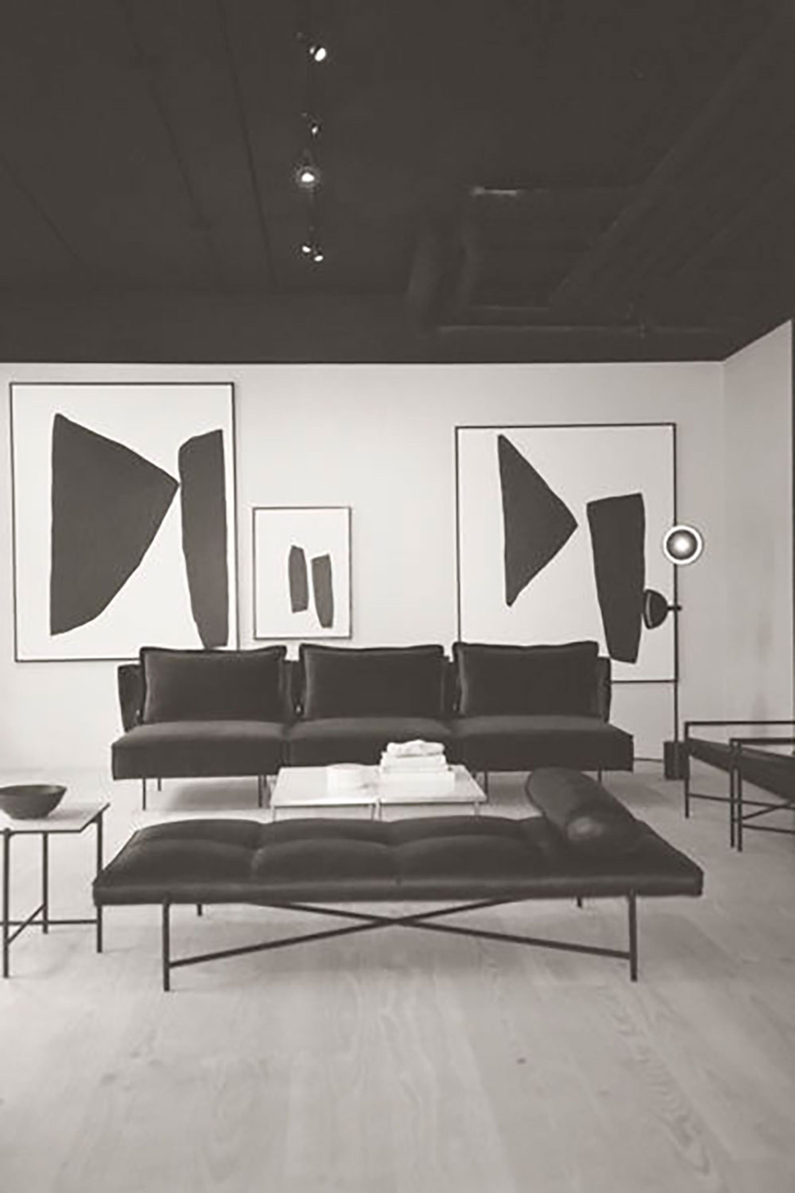 Handvärk - Daybed - Daybed by Emil Thorup - Black / Raw Umber Leather