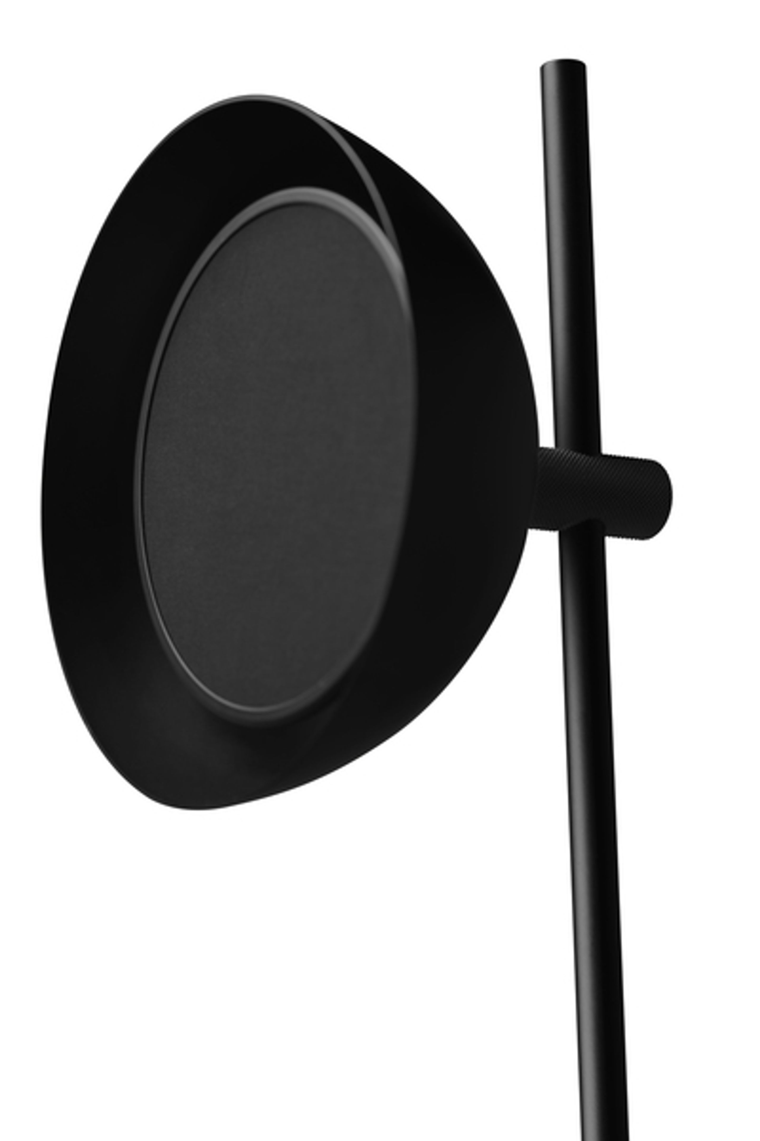 Handvärk - Gulvlampe - Studio Floor Lamp af Laura Bilde - Sort Fod - Sort Skærm