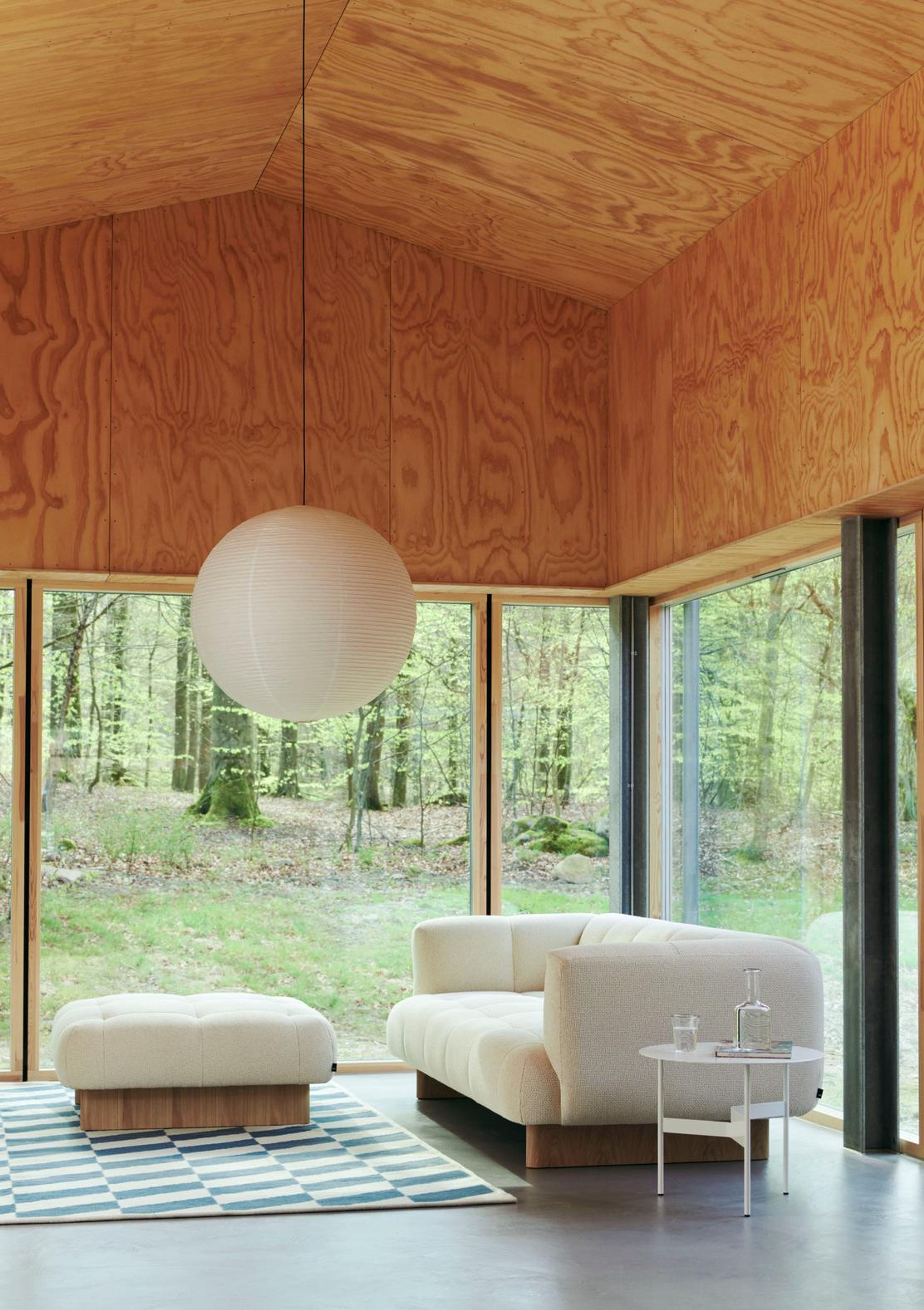 HAY - 2 Person Sofa - Quilton Lift 2 Seater - Tadao 720 / Black Lacquered Oak