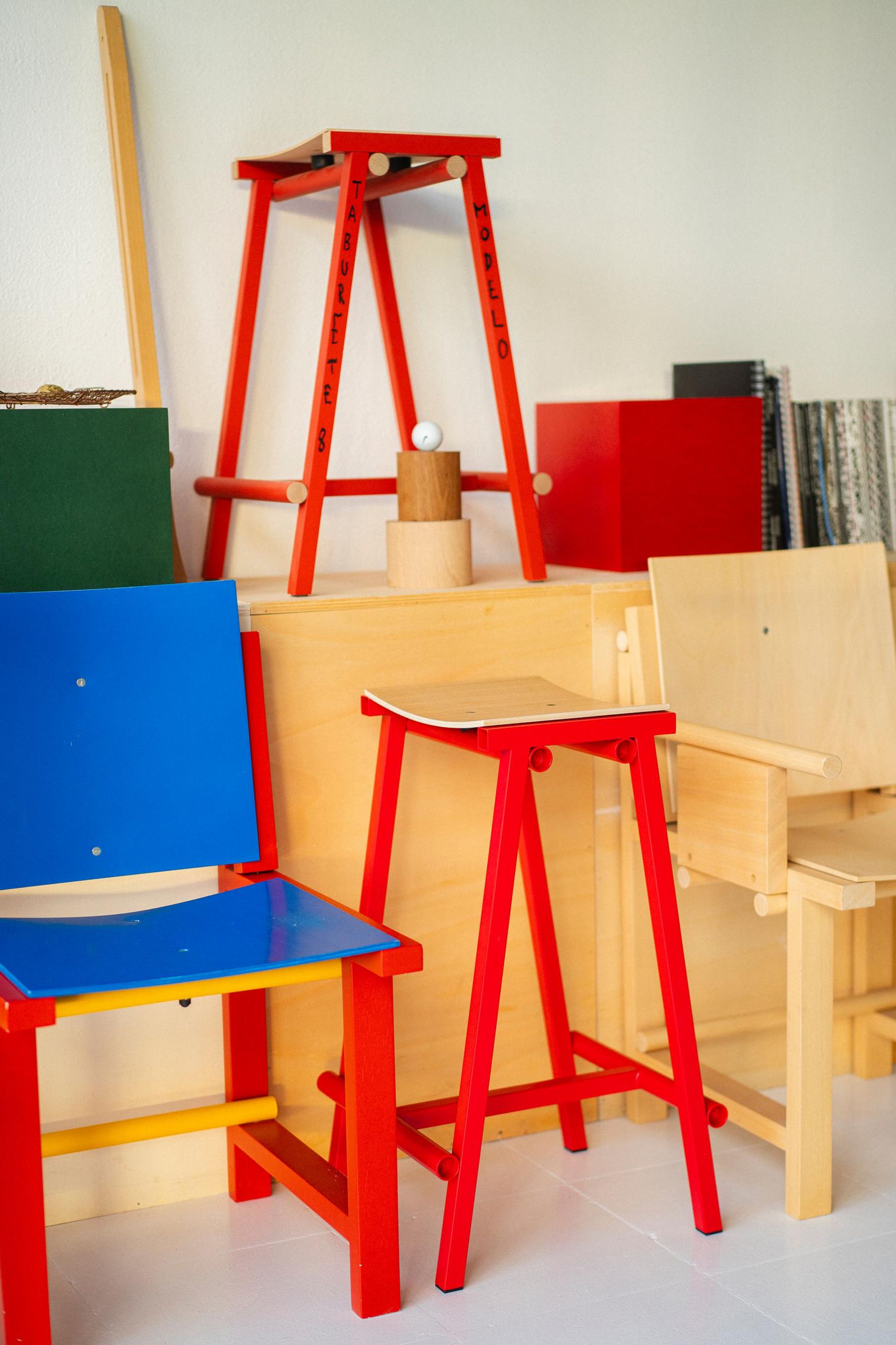 HAY - Tabouret de bar - Taburete 8 Bar Stool - Signal Red / Oak Veneer - Low