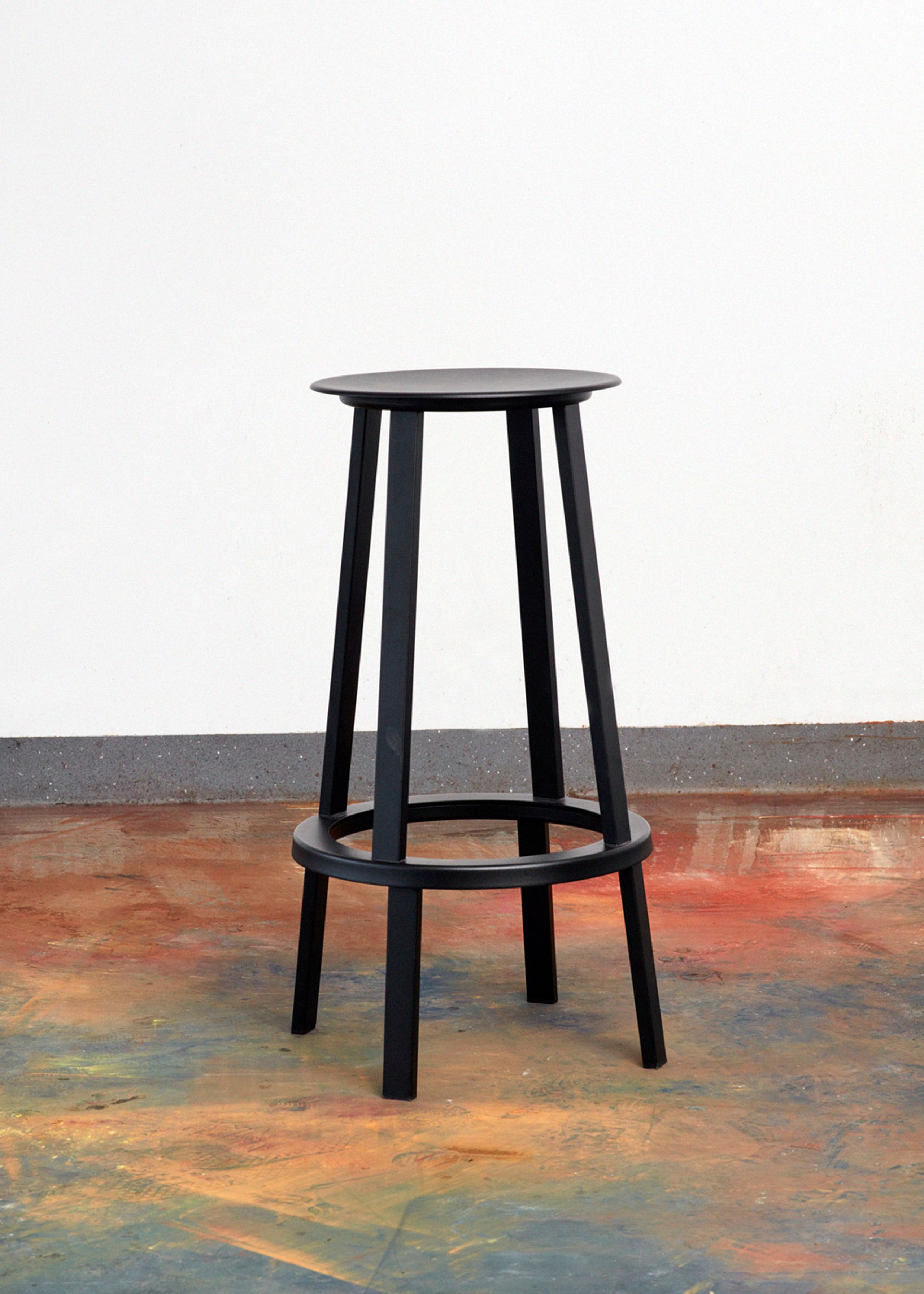 HAY - Barstol - REVOLVER Bar Stool - High - Black