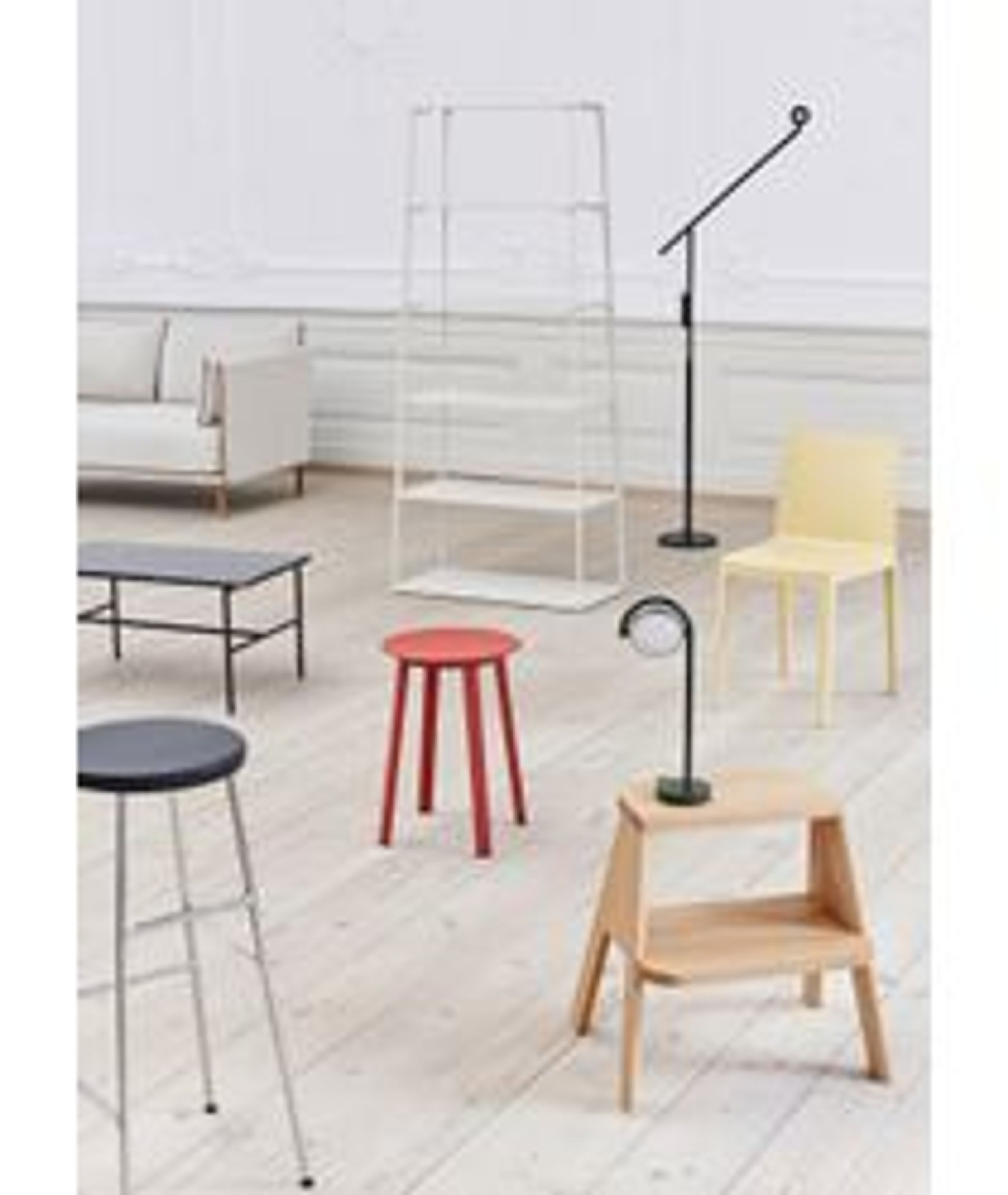 HAY - Bar stool - REVOLVER Stool - Lava Red