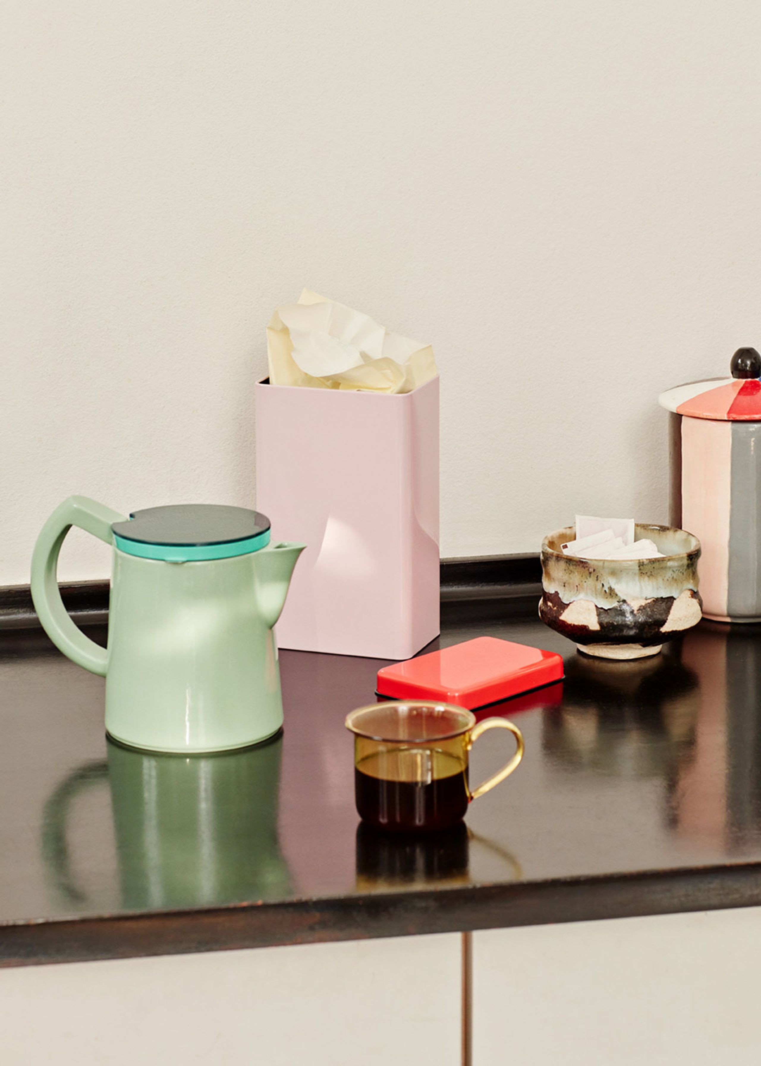 HAY - Beholder - Tin by Snowden - Pink