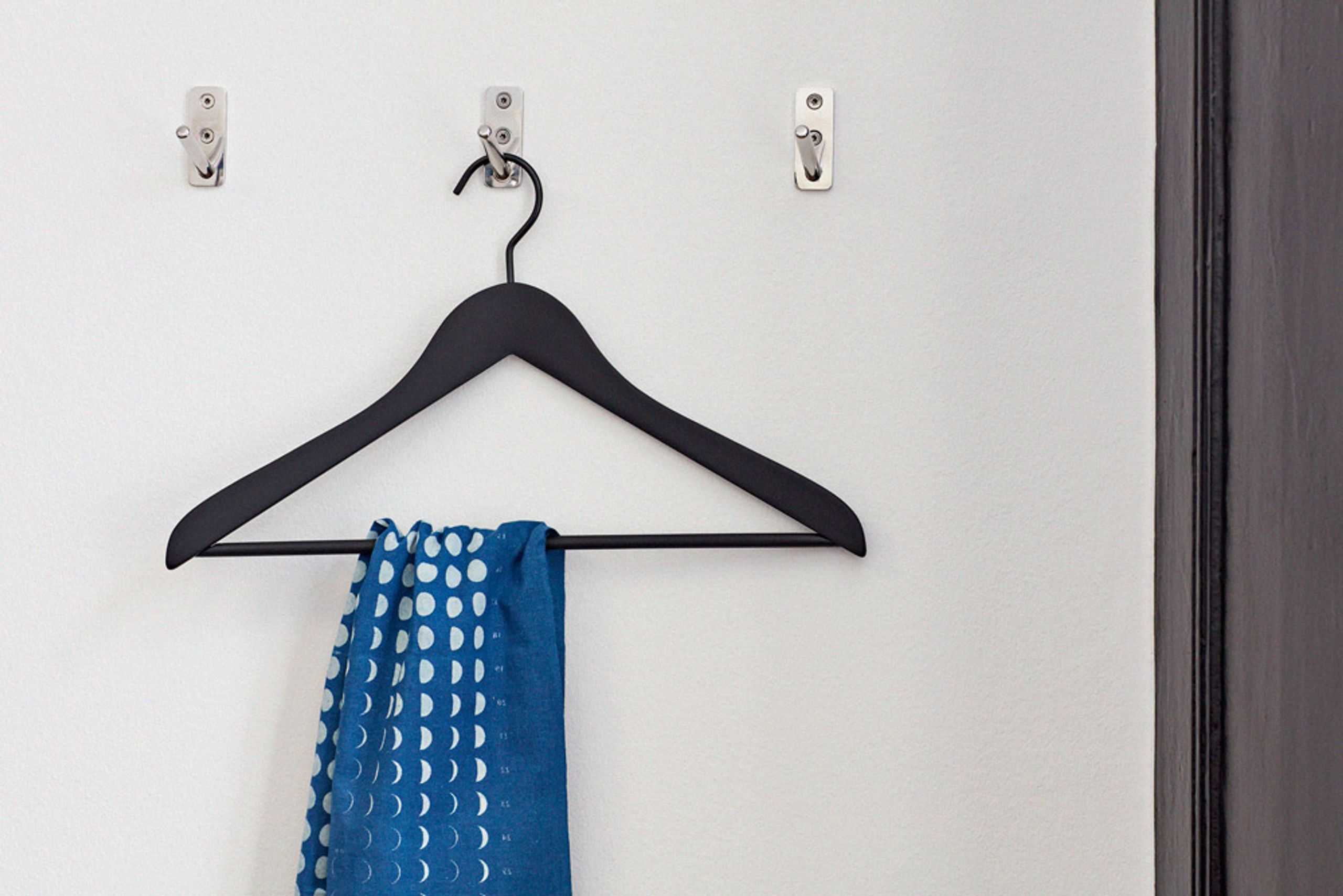 HAY - Hanger - Soft Coat Hanger - Slim Black