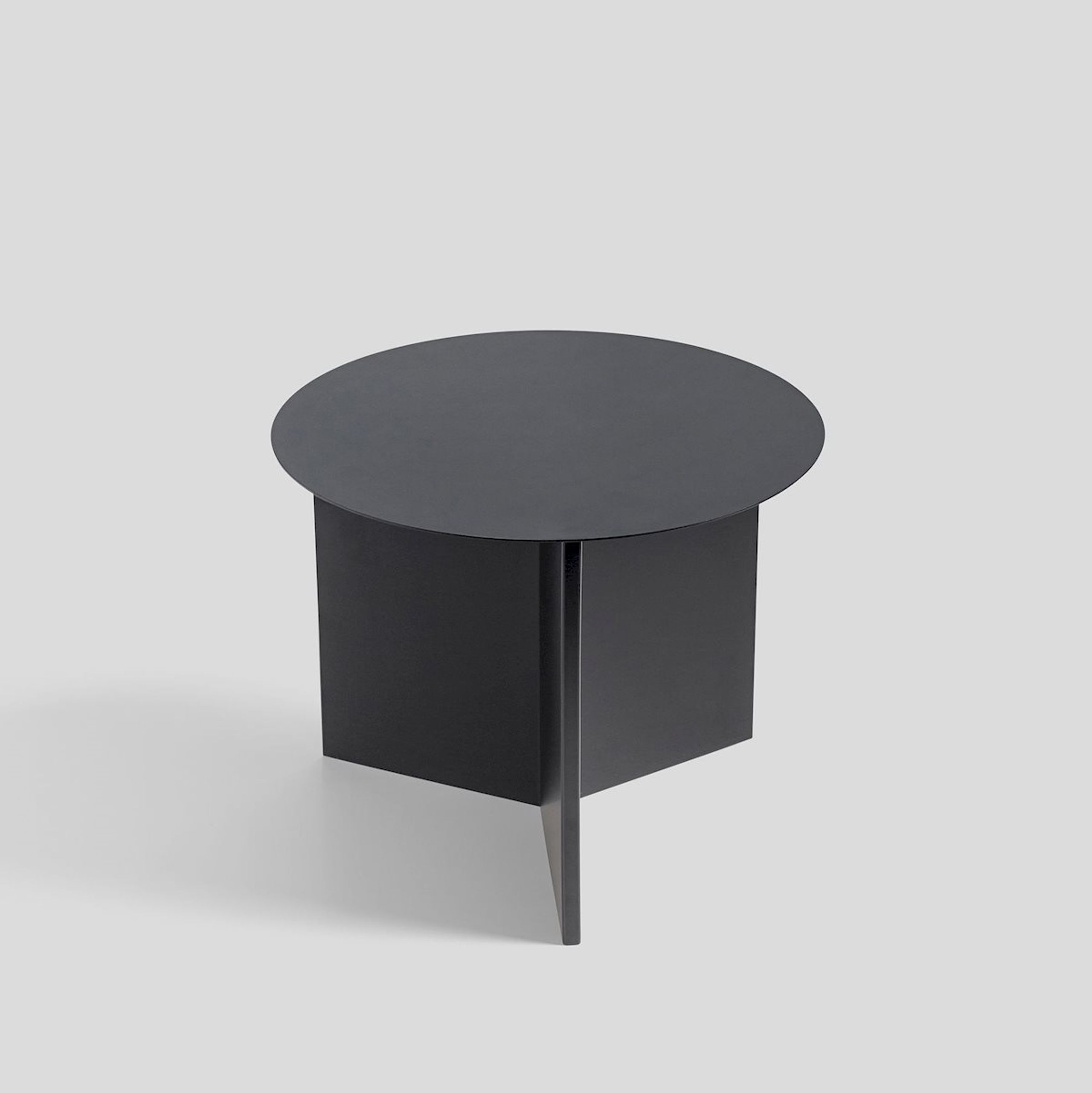 HAY - - Slit Table Round - Black