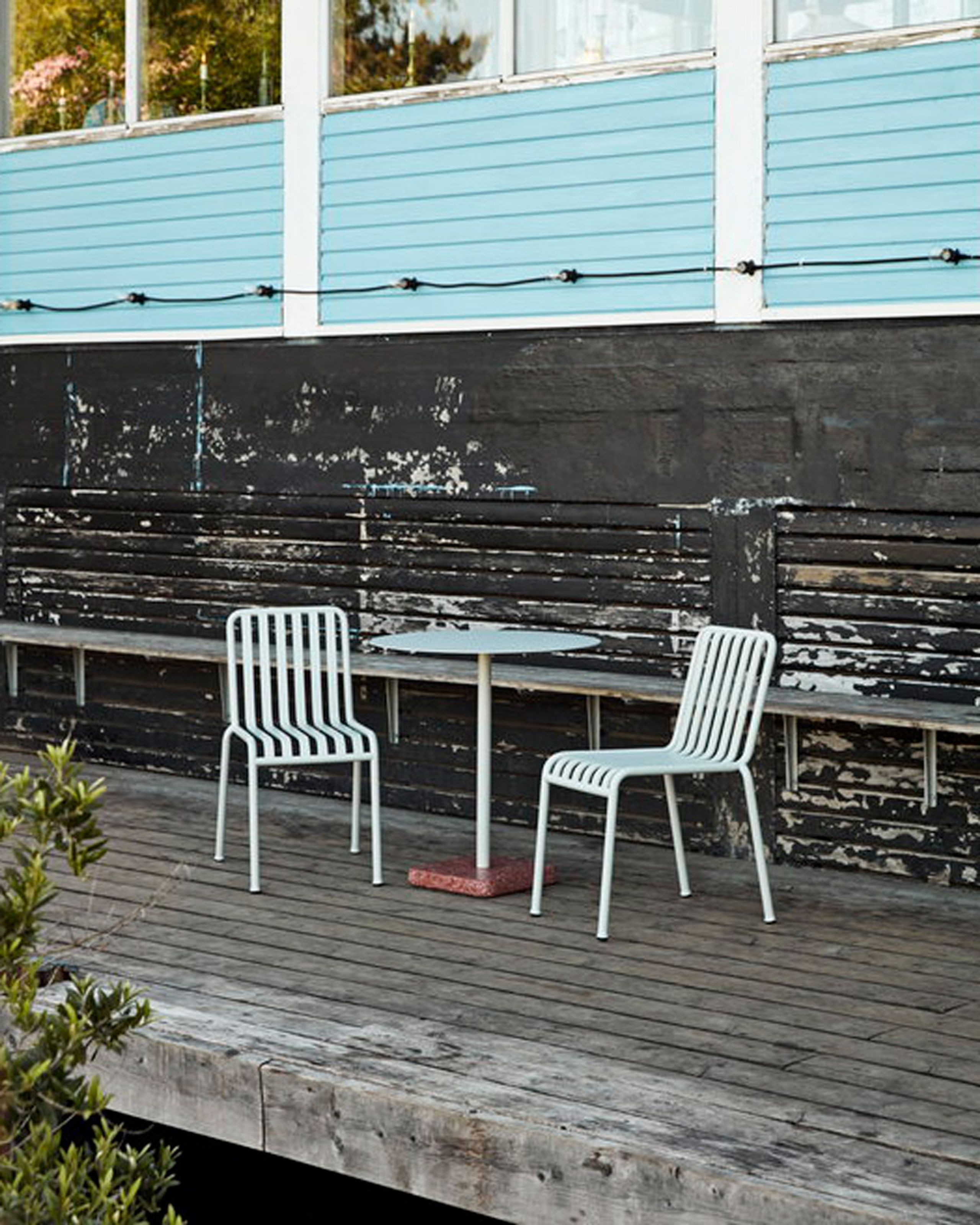 HAY - Bord - Terrazzo - Sky Grey Powder Coated Steel / Terrazzo Red