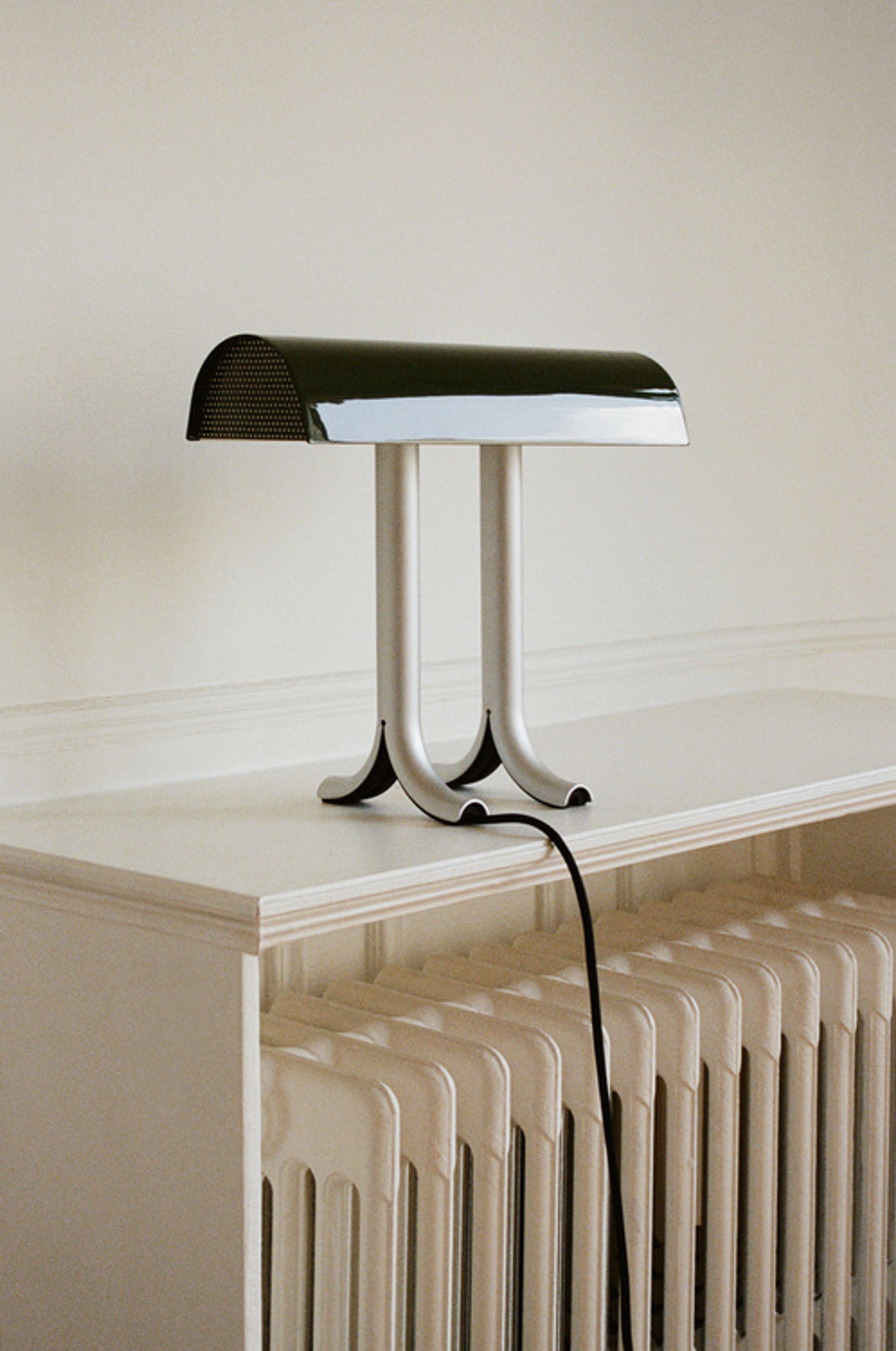 HAY - Bordlampe - Anagram Table Lamp - Iron Black