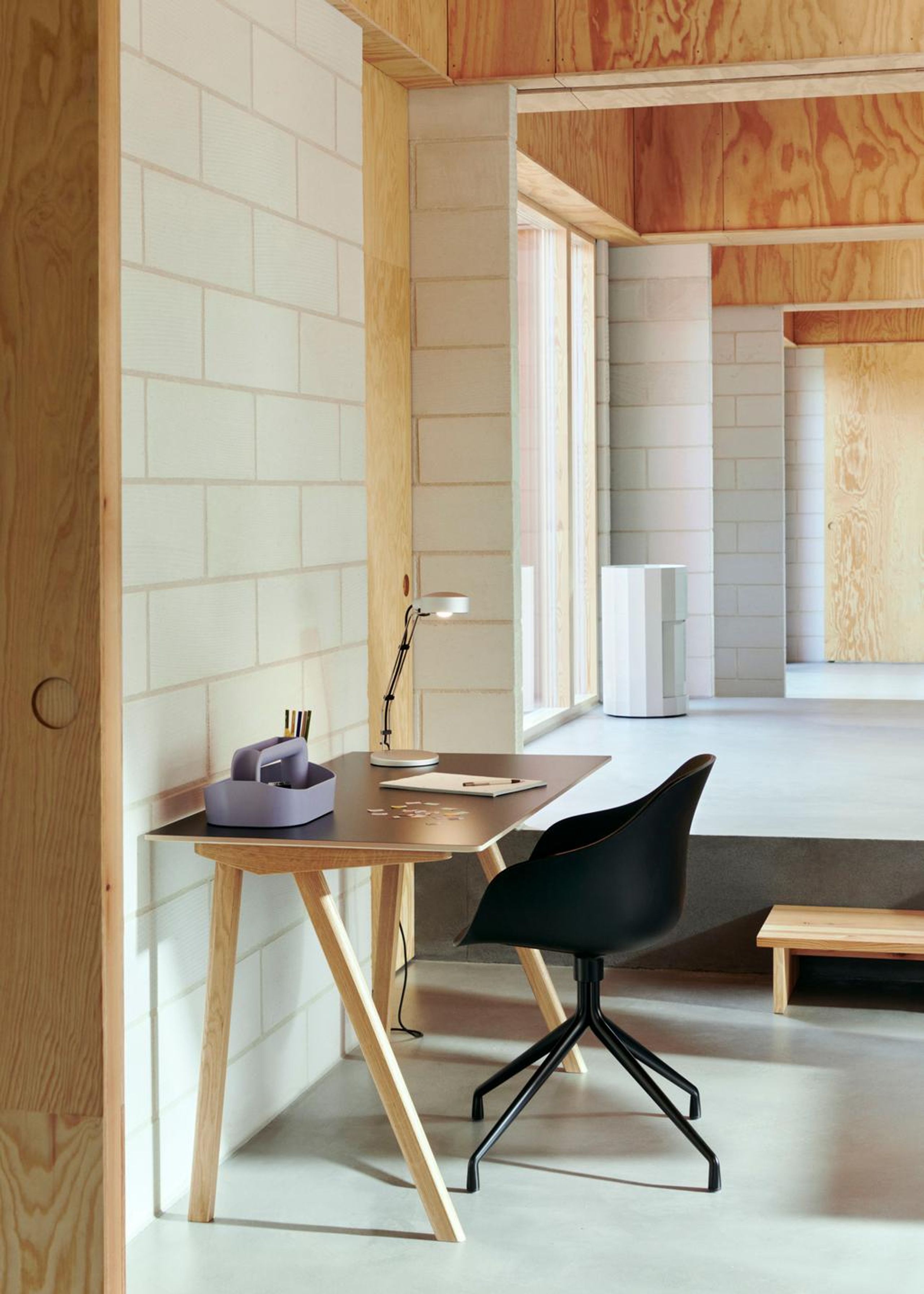 HAY - Table Lamp - Cupola Desk Lamp - Clear anodised