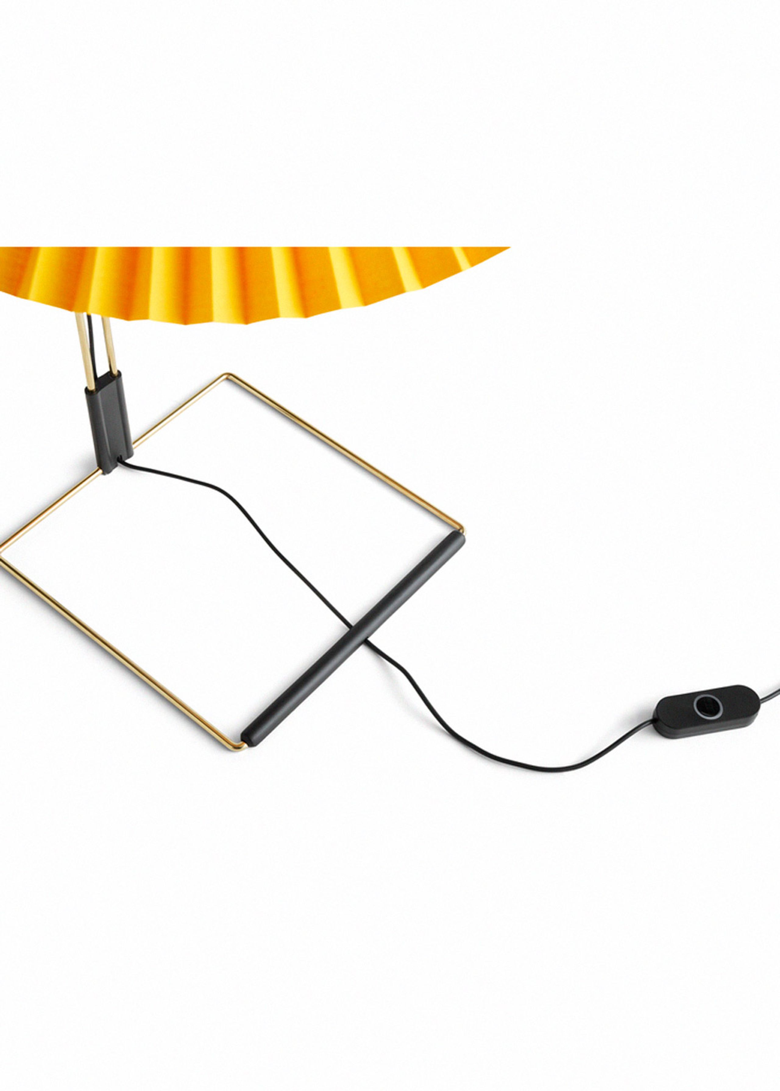 HAY - Table Lamp - MATIN Table Lamp / Small - Oxide Red