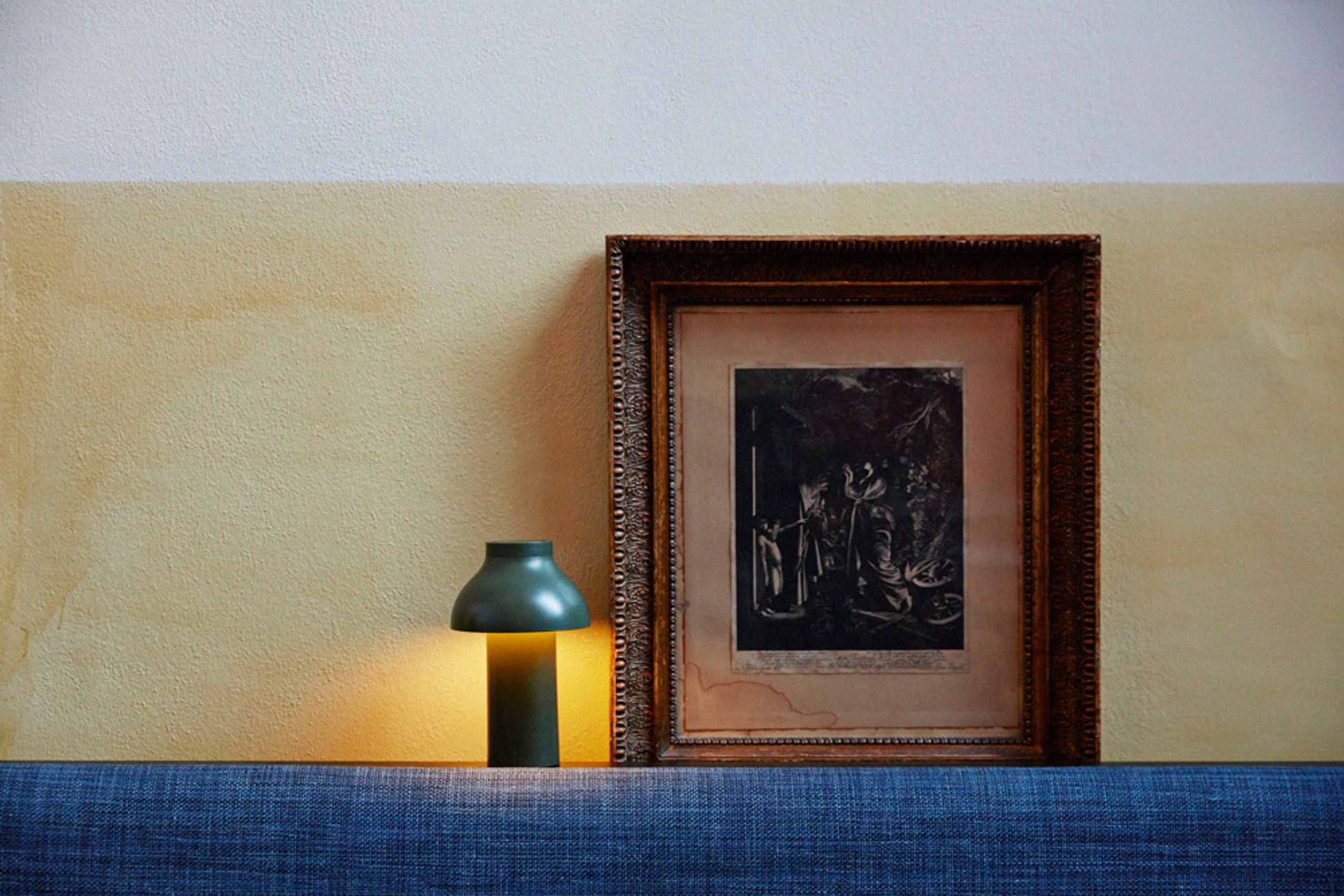 HAY - Table Lamp - PC Portable - Olive