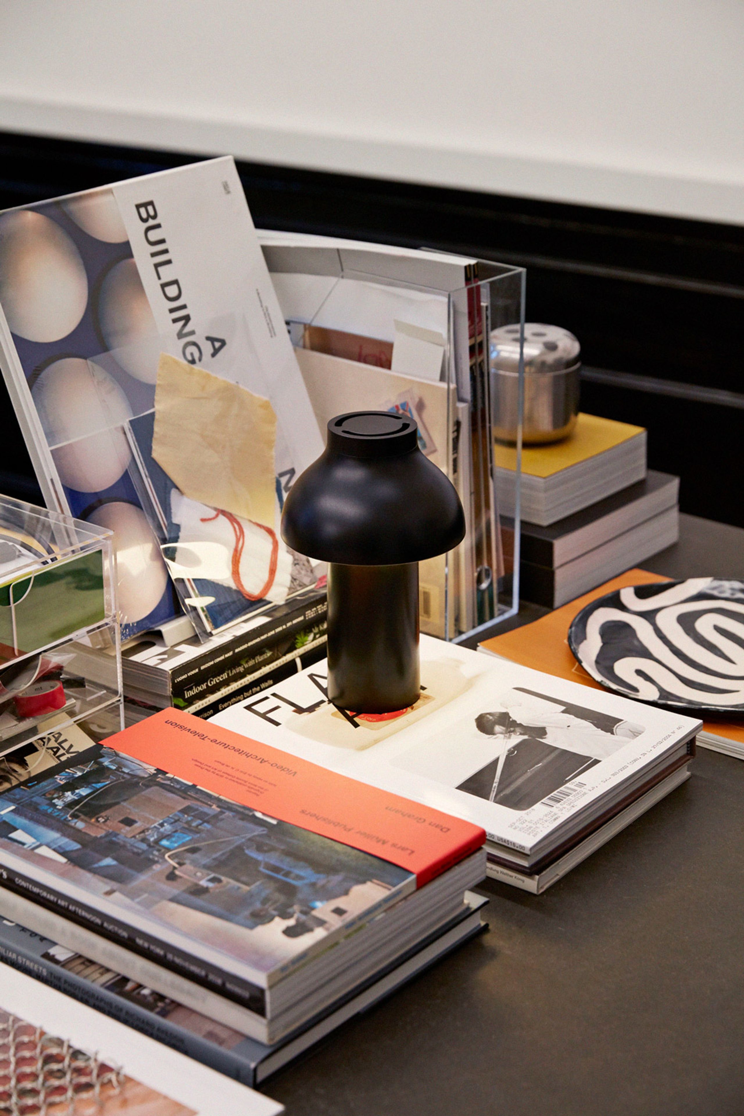 HAY - Table Lamp - PC Portable - Soft Black