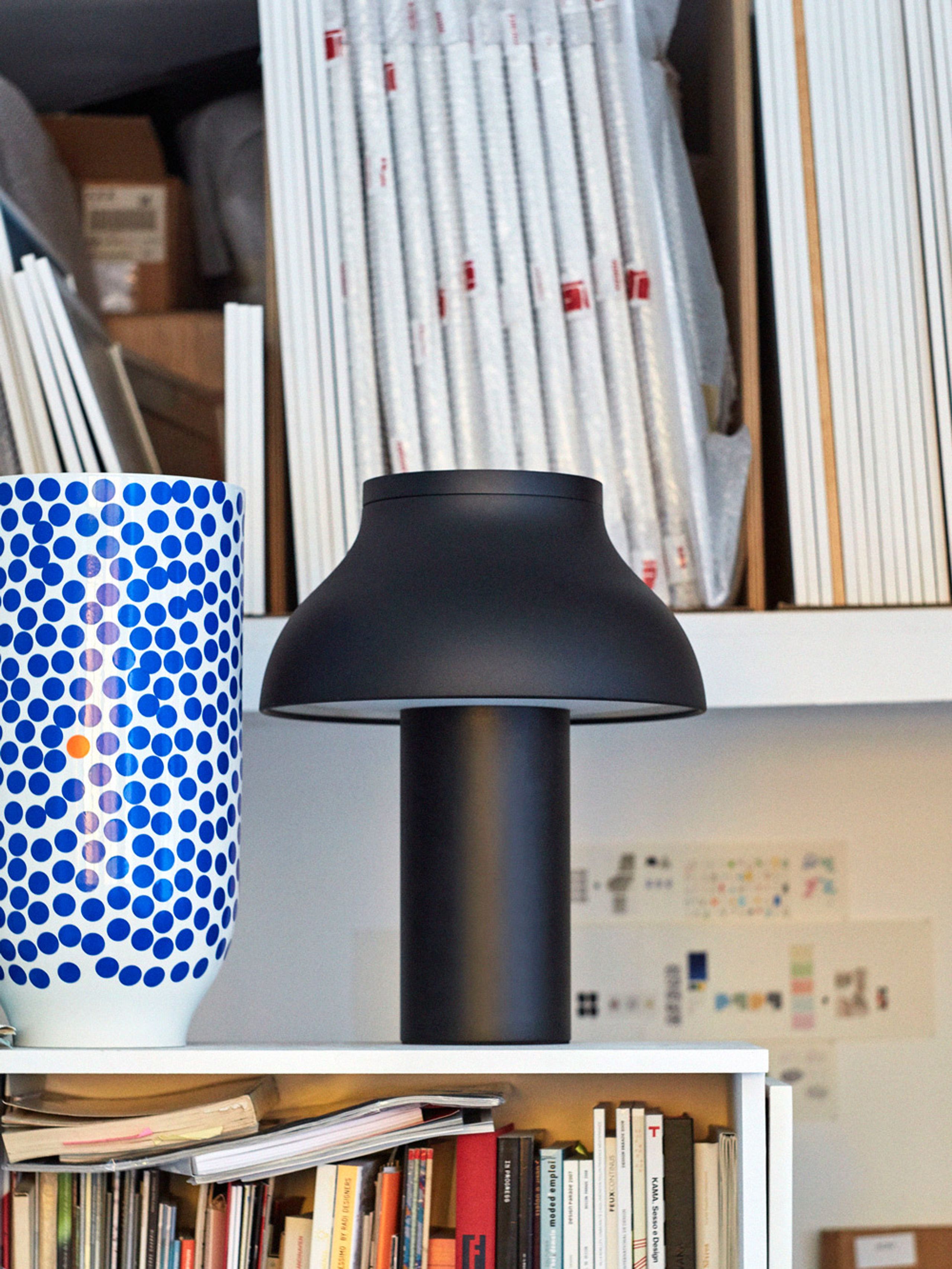 HAY - Table Lamp - PC Table Lamp - Small - Soft Black